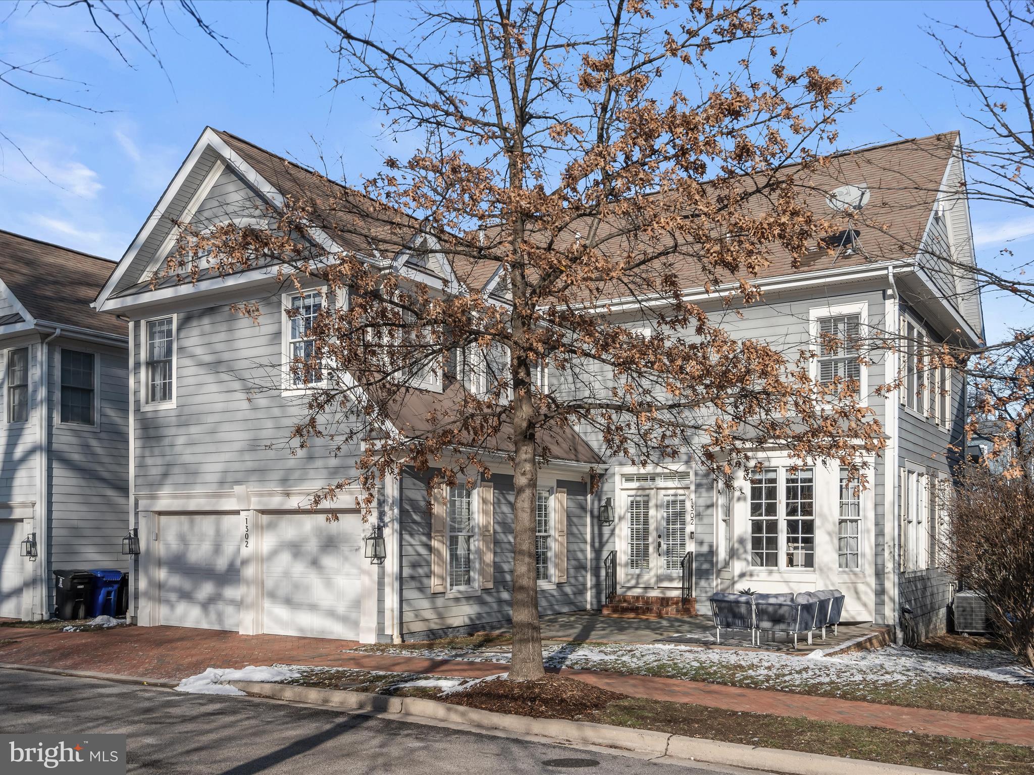 MAJESTIC OAK - Residential