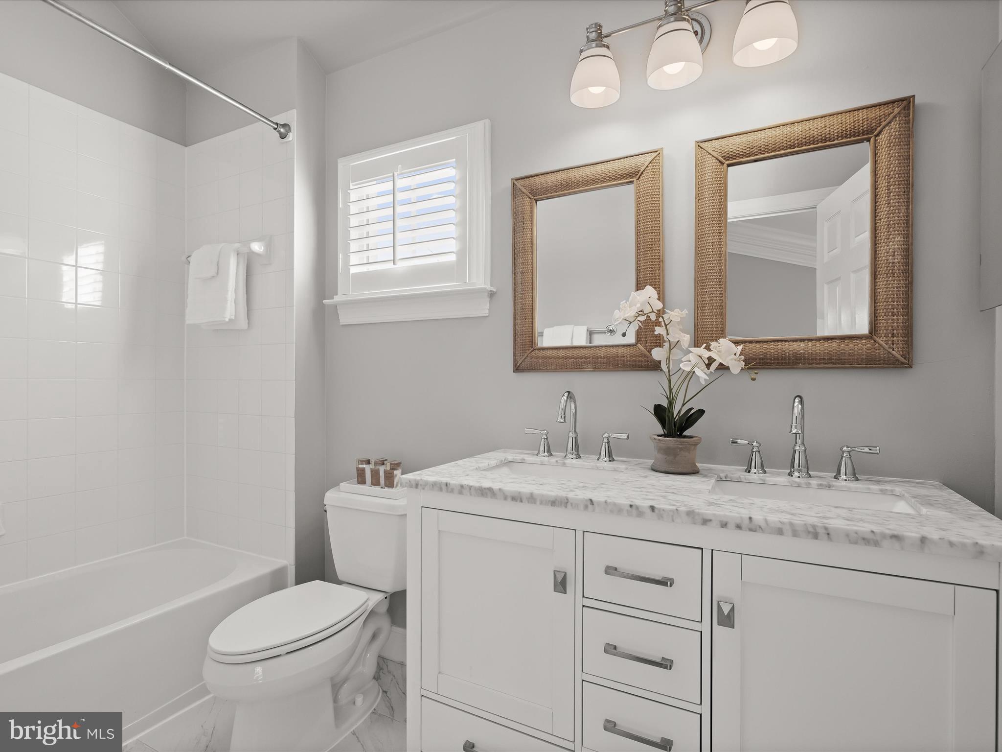 MAJESTIC OAK - Residential