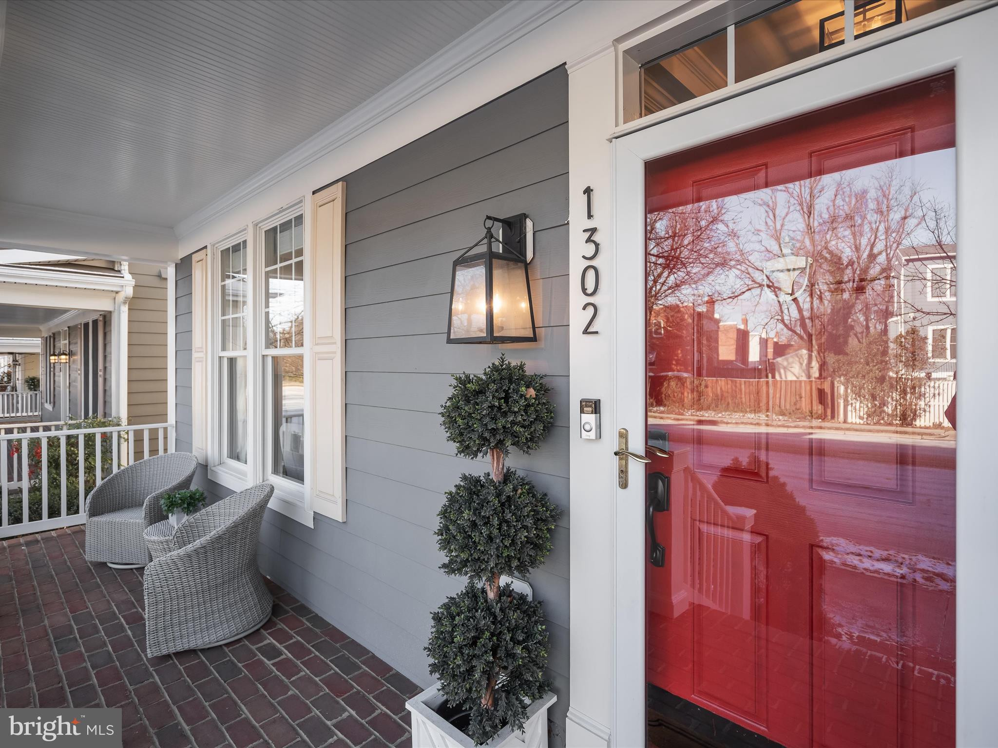 MAJESTIC OAK - Residential