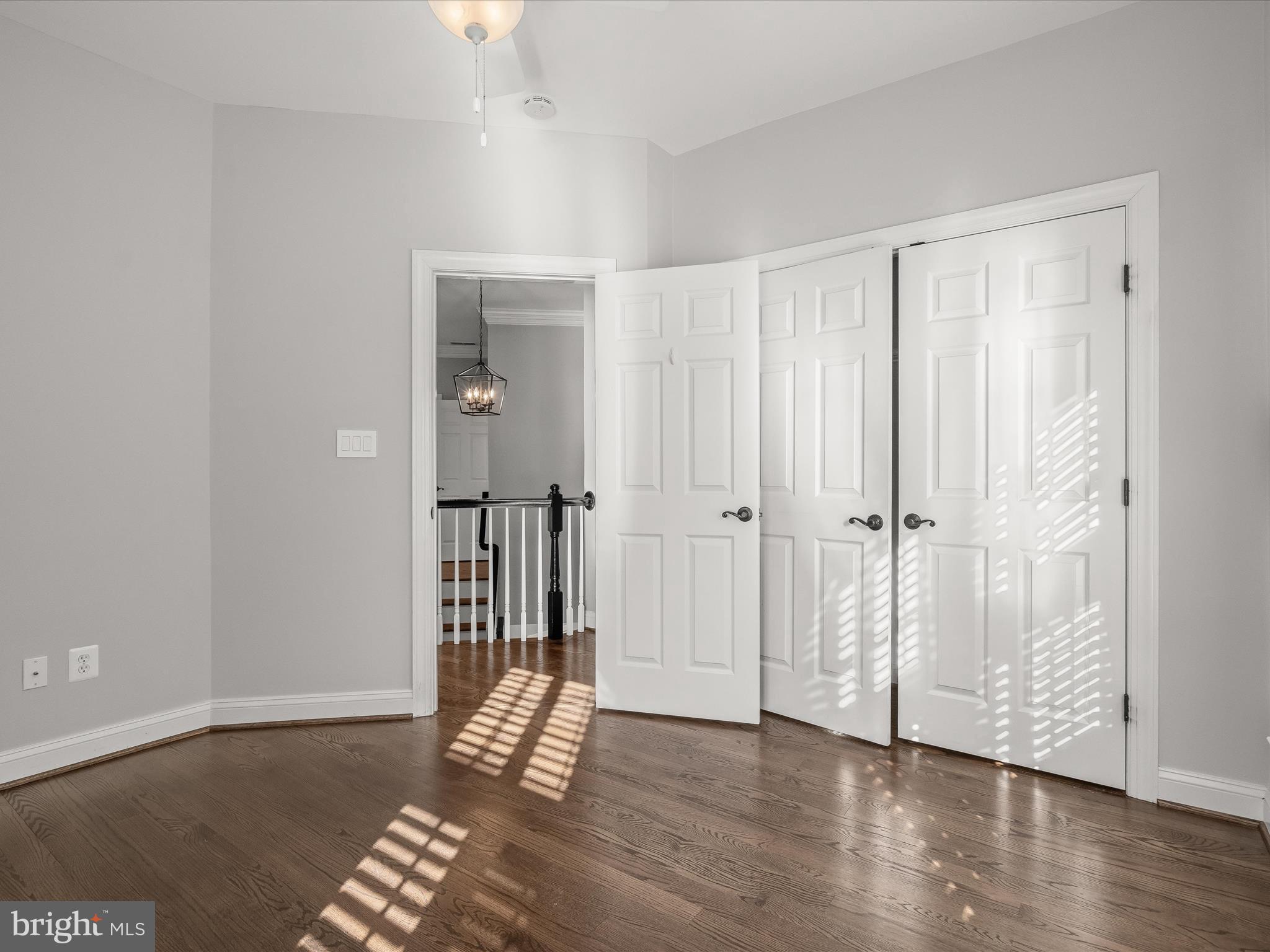 MAJESTIC OAK - Residential