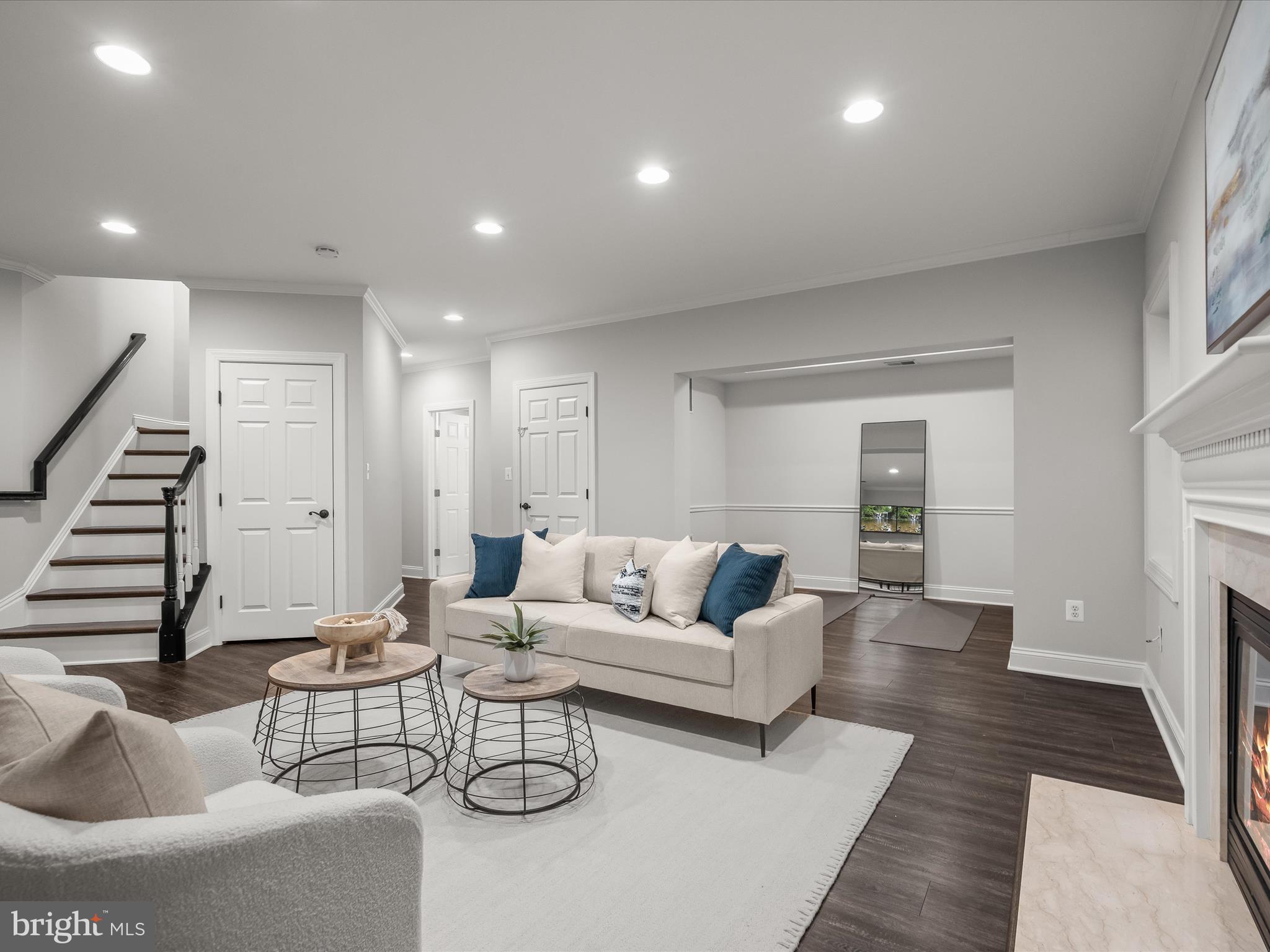 MAJESTIC OAK - Residential