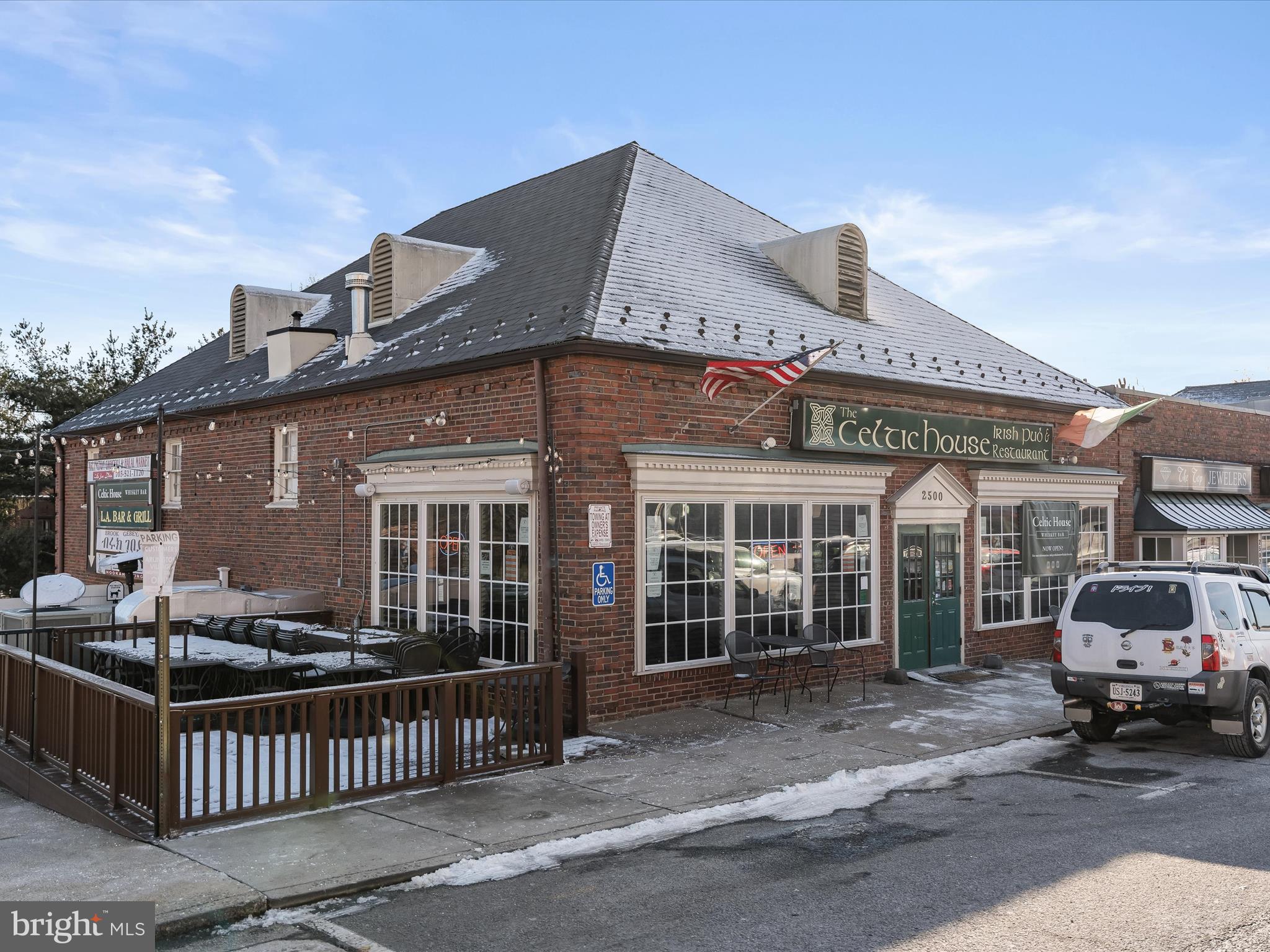 MAJESTIC OAK - Residential