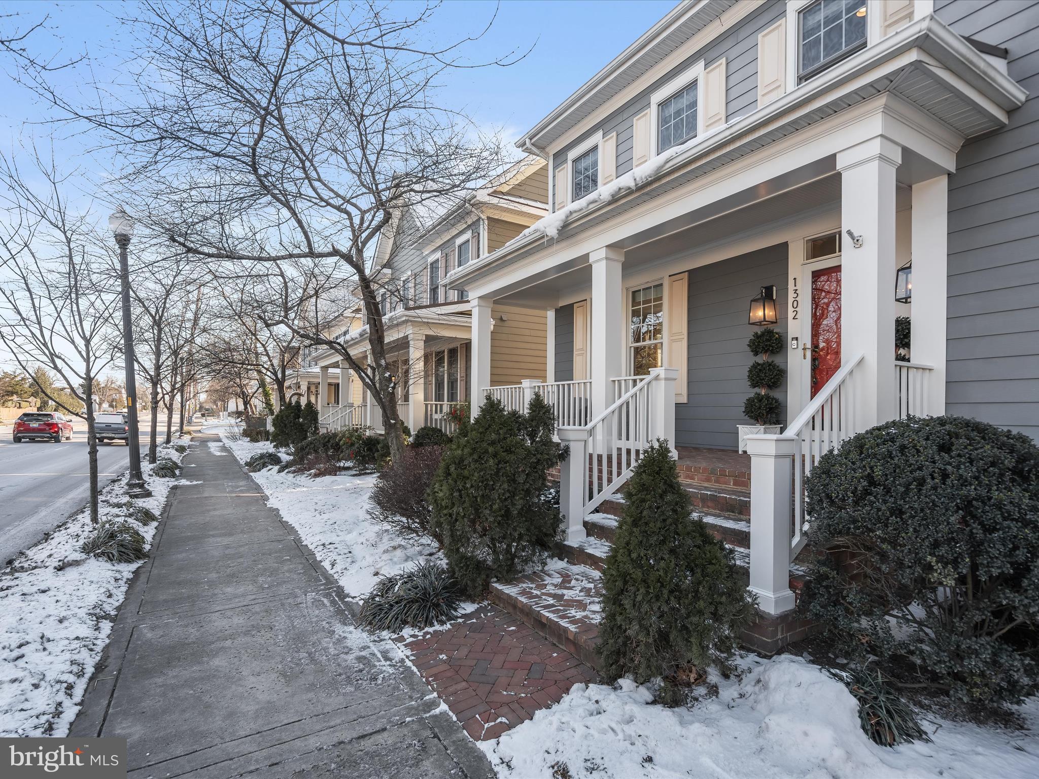 MAJESTIC OAK - Residential