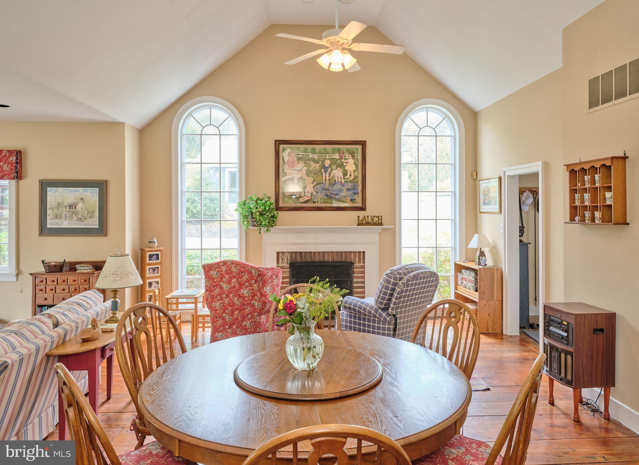 WASHINGTON CROSSING - Farm