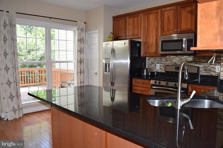 COPPERMINE CROSSING - Residential Lease