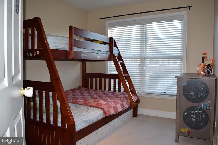 COPPERMINE CROSSING - Residential Lease