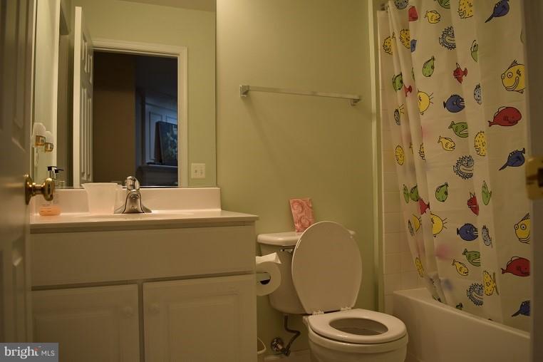 COPPERMINE CROSSING - Residential Lease