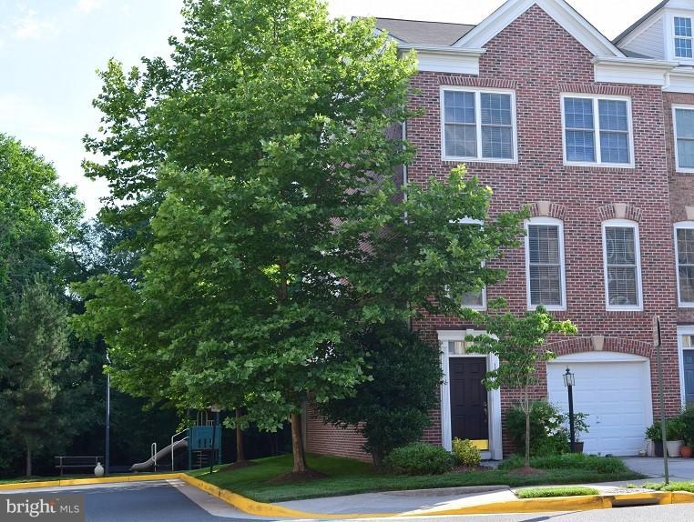 COPPERMINE CROSSING - Residential Lease