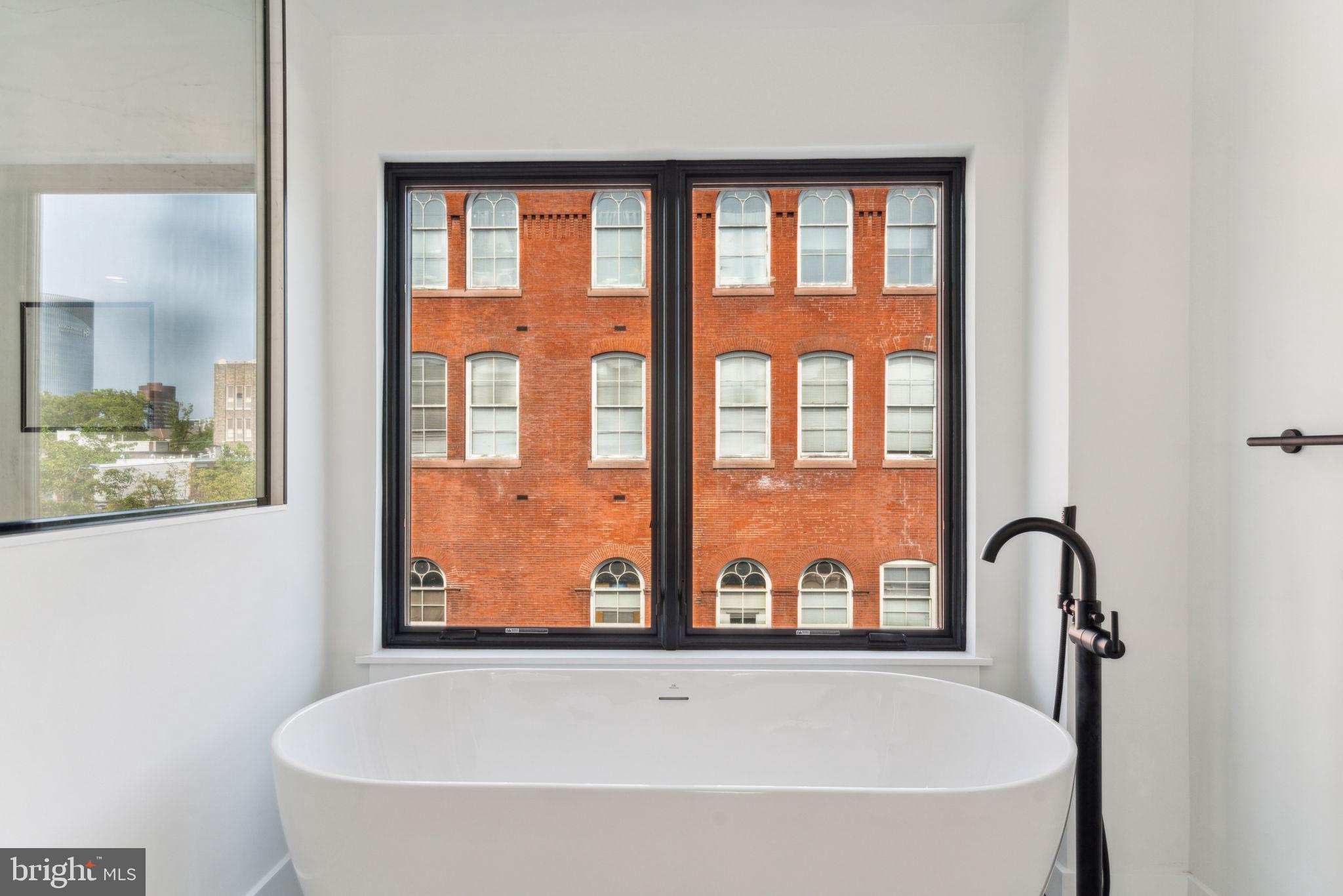 GRADUATE HOSPITAL - Residential