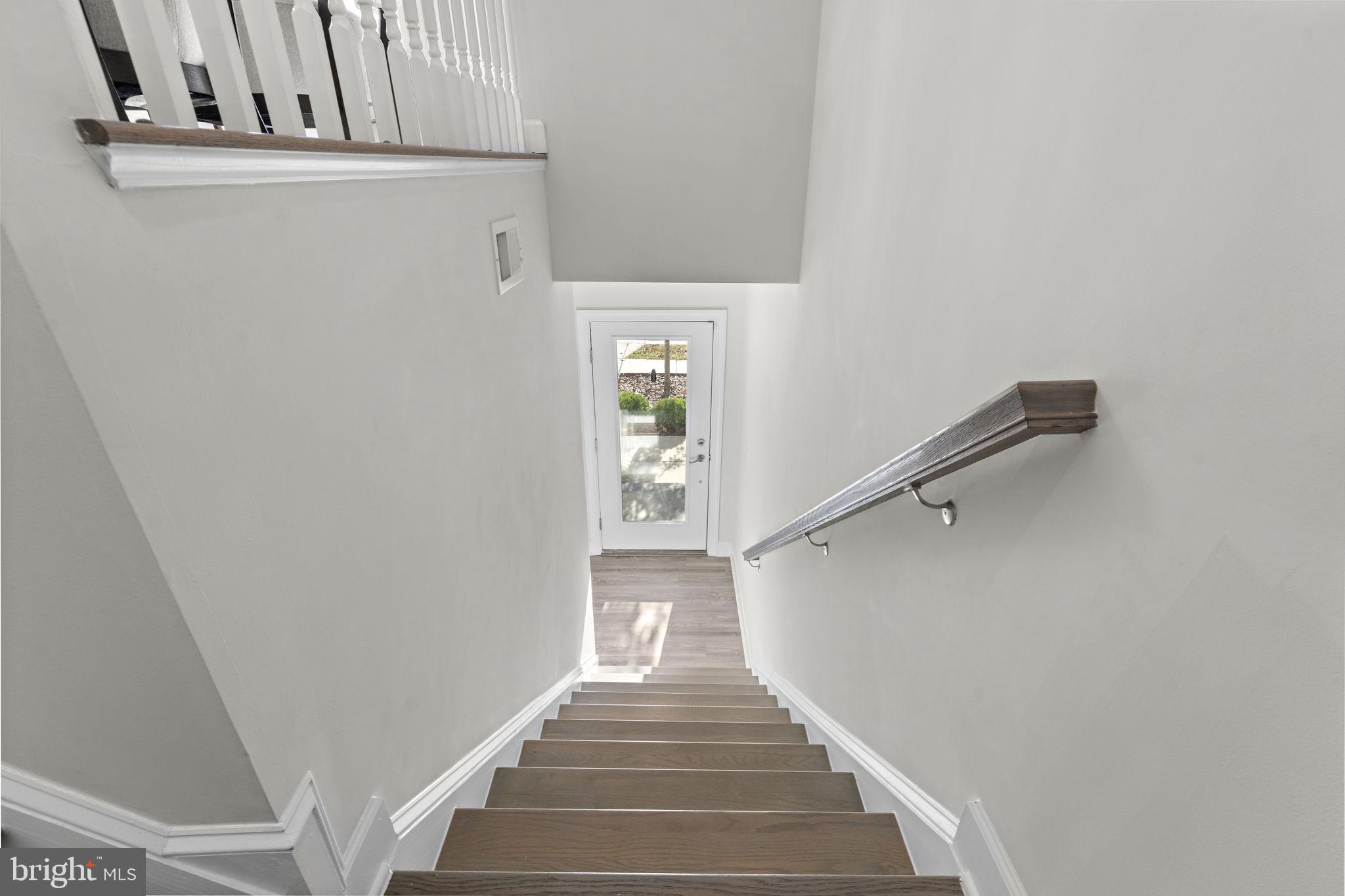 8357 MEADOWOOD DRIVE