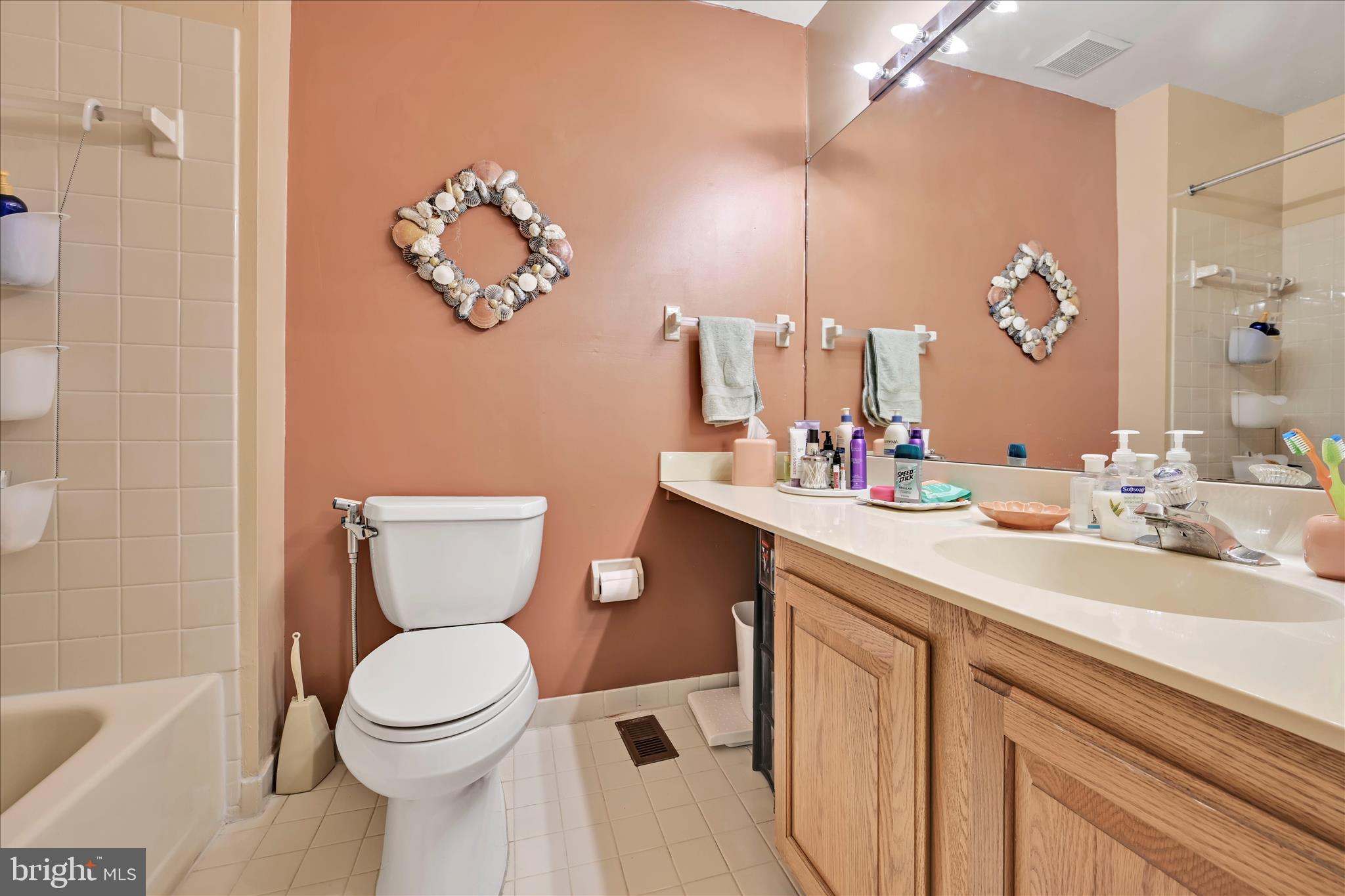 CHESTERBROOK - Residential