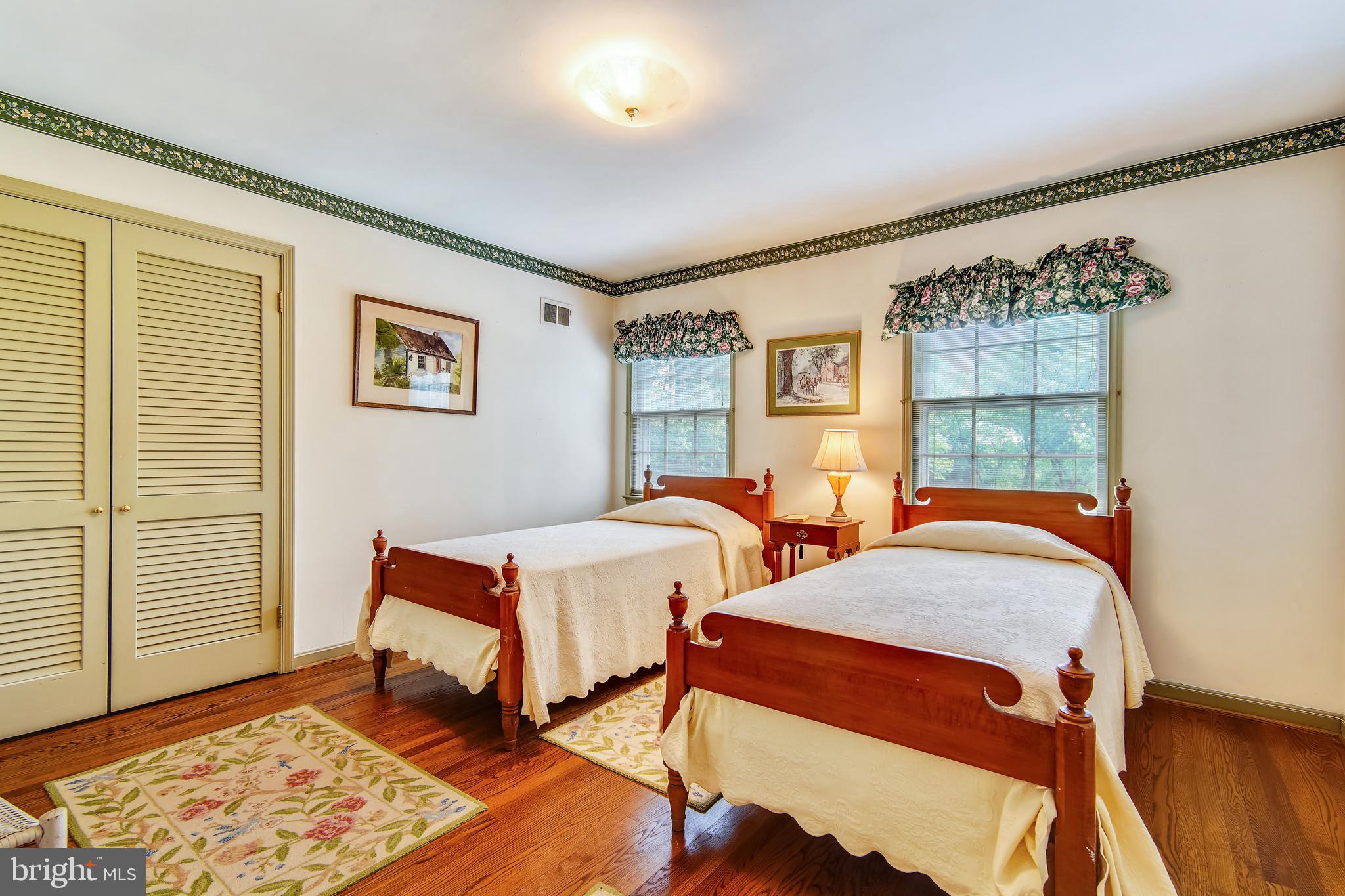 MALVERN HILL - Residential