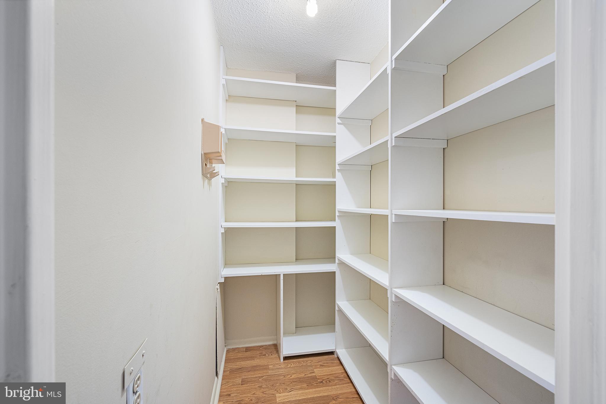 AVENUE OF THE ARTS - Residential