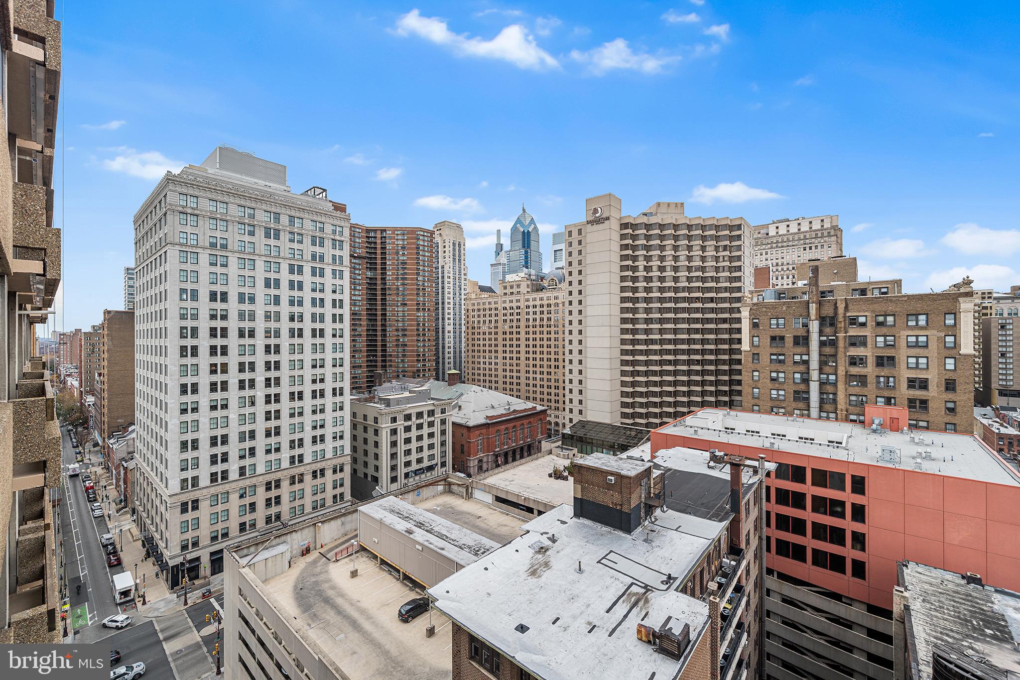 AVENUE OF THE ARTS - Residential