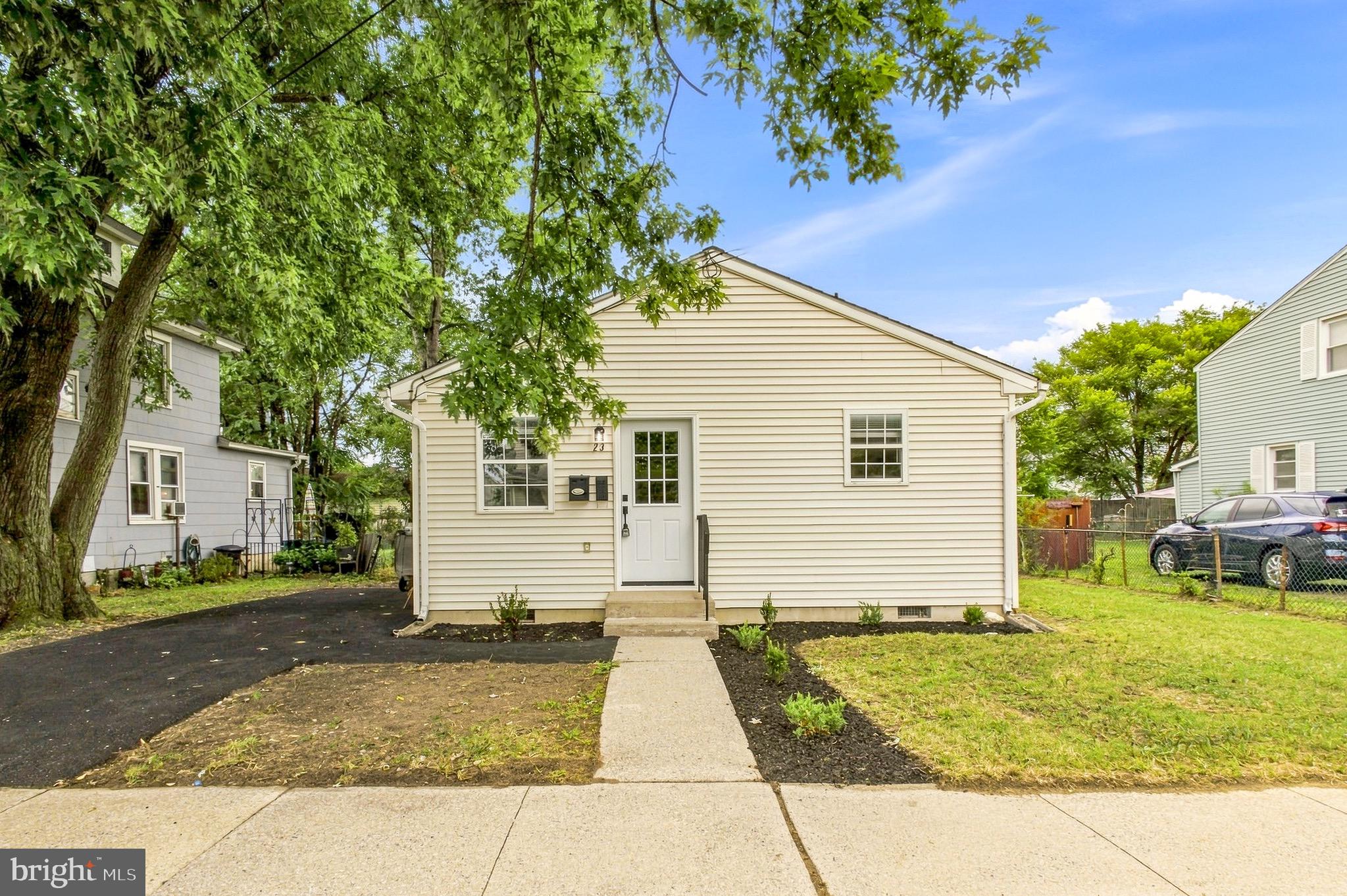 23 E BUCK STREET