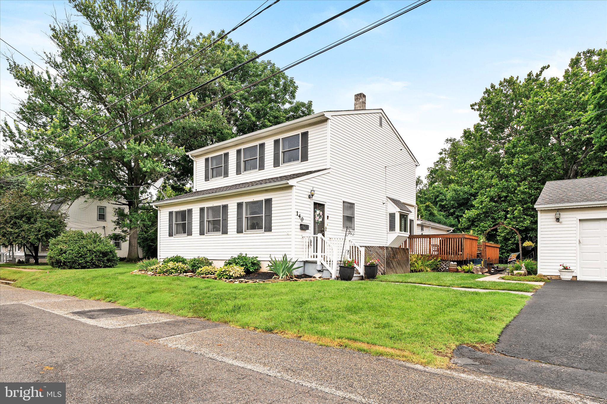 140 GRANDVIEW AVENUE