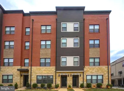 44730 Tiverton Square, Ashburn, VA MLS: VALO2090282