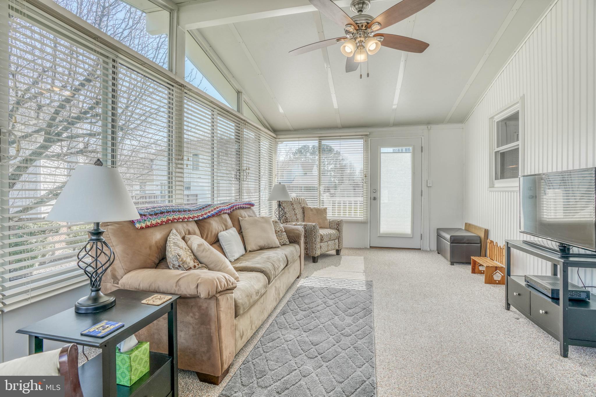 PERRY HALL - Residential