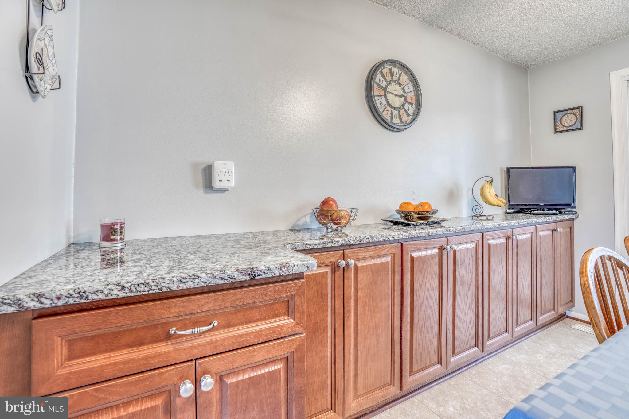 PERRY HALL - Residential