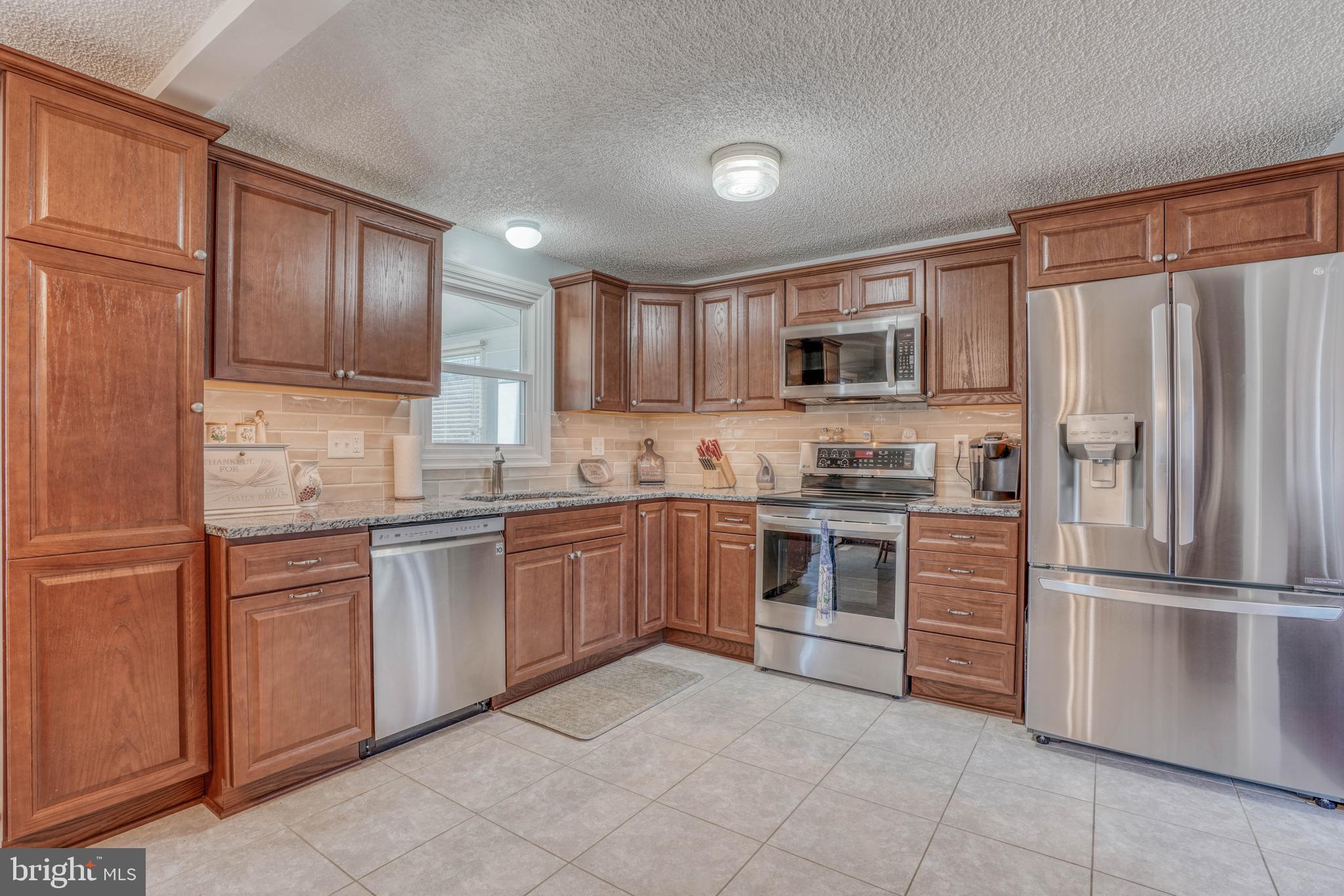 PERRY HALL - Residential