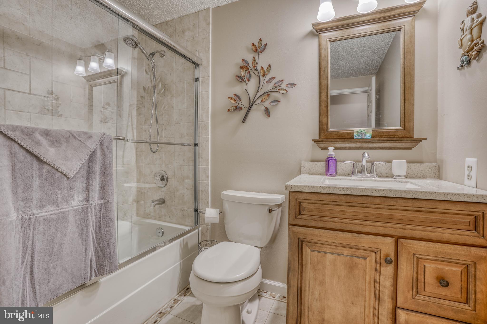 PERRY HALL - Residential