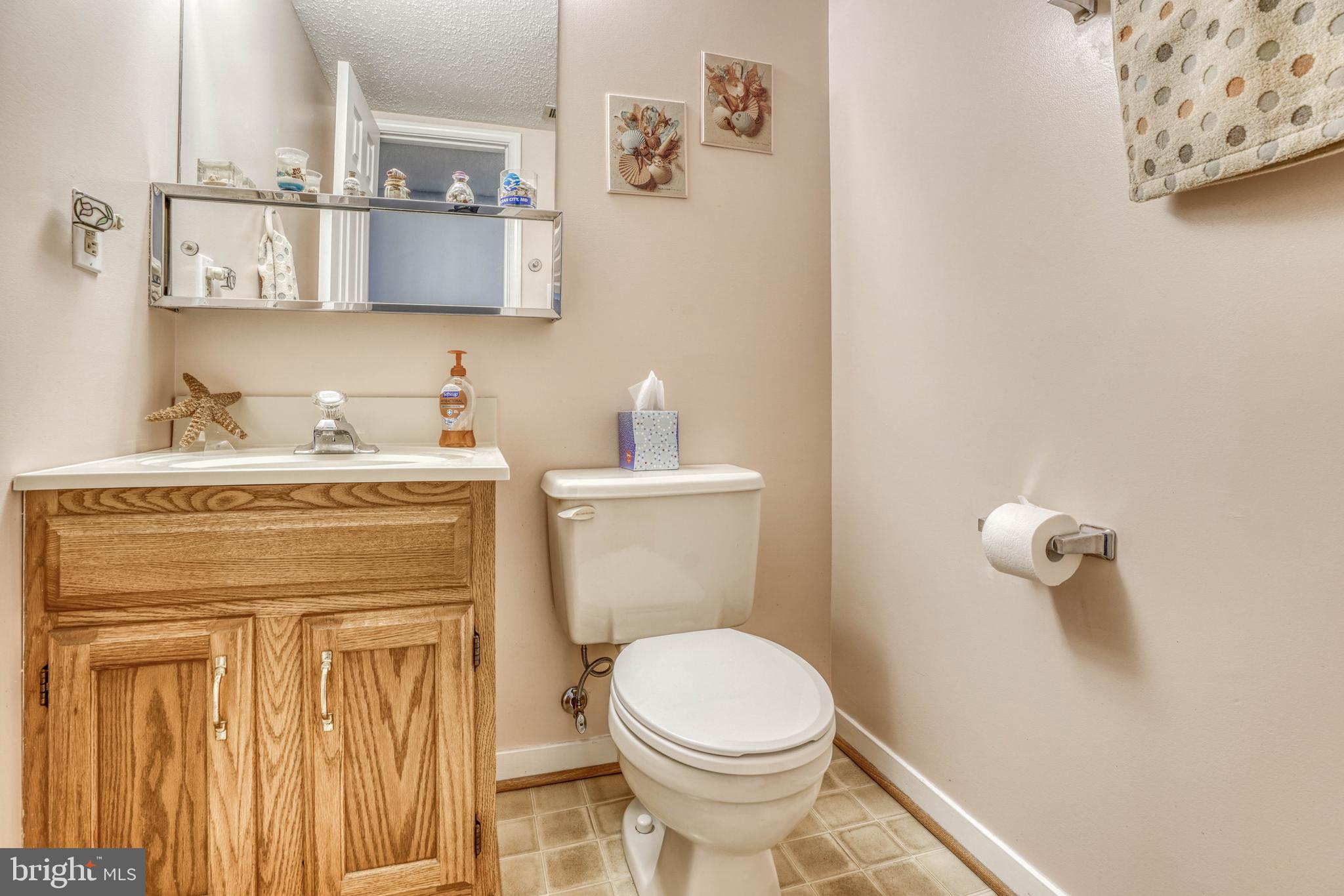 PERRY HALL - Residential