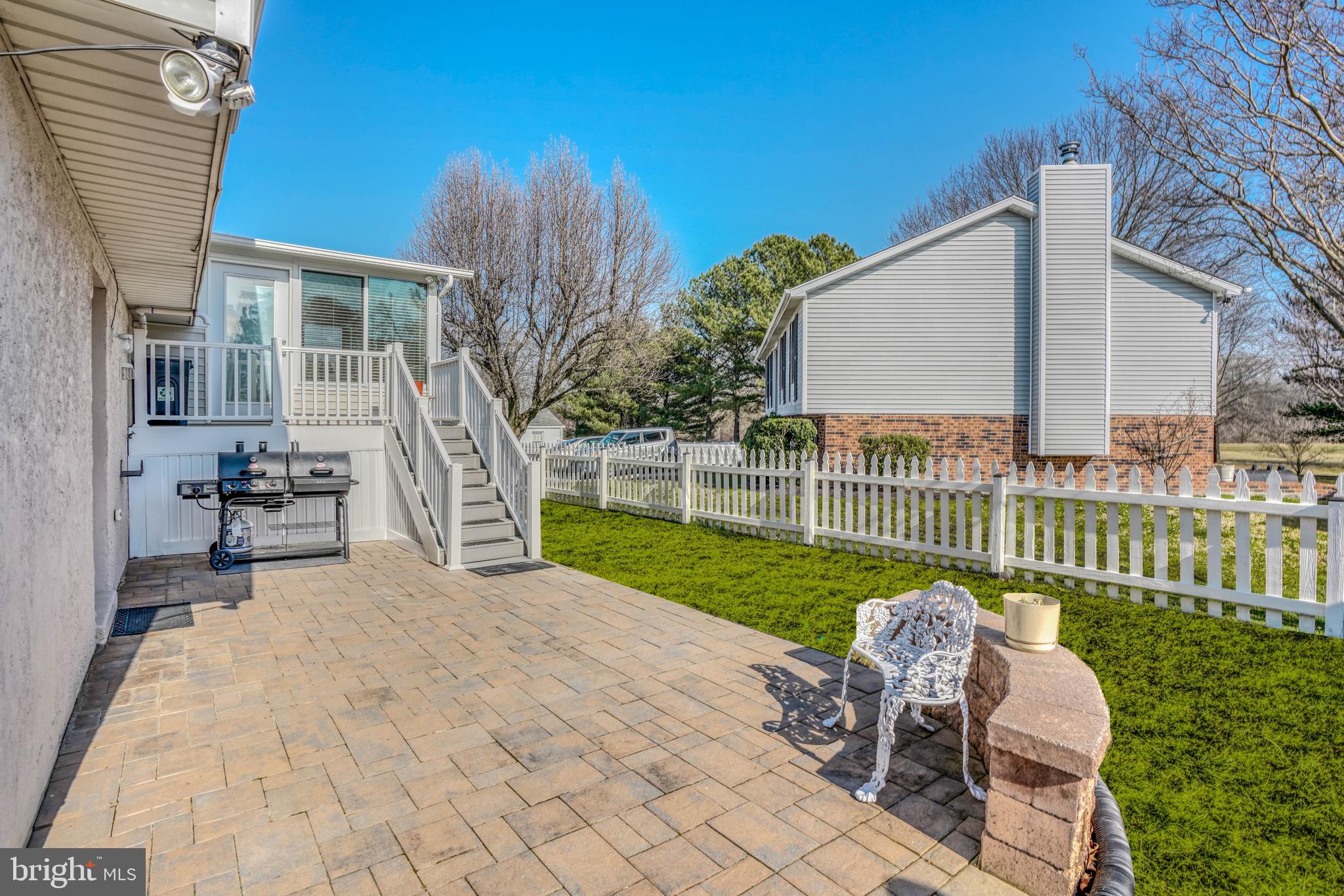 PERRY HALL - Residential