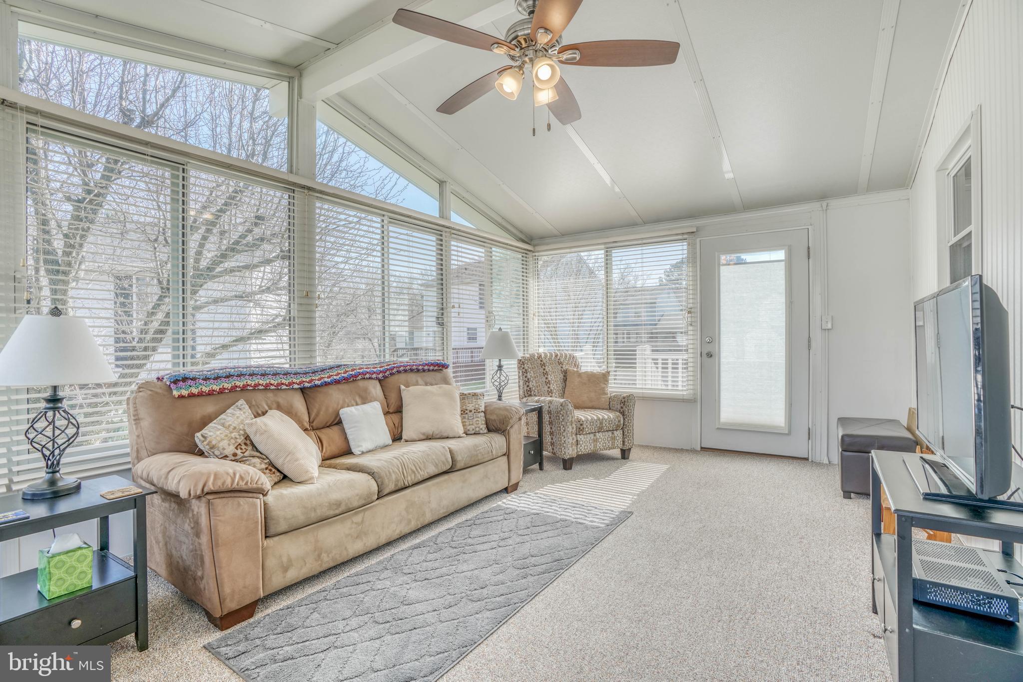 PERRY HALL - Residential