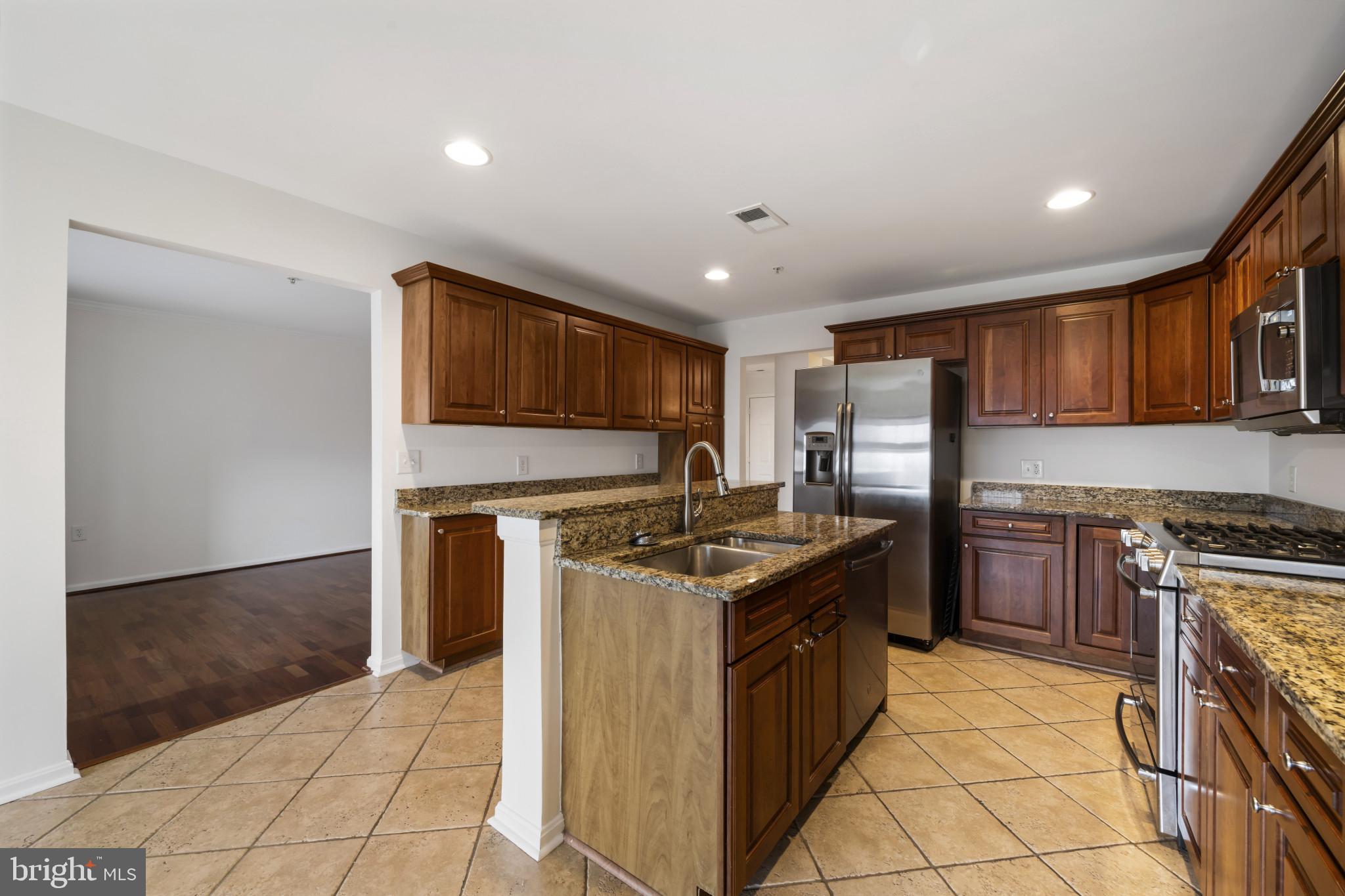 MAYS CHAPEL NORTH - Residential