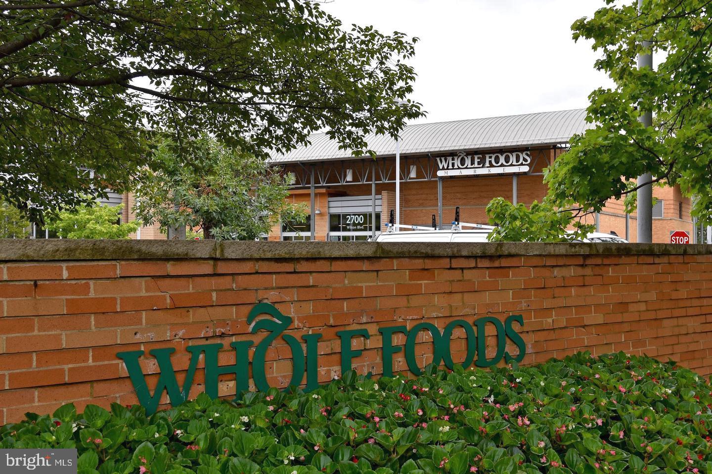 ASTORIA CONDOMINIUM - Residential