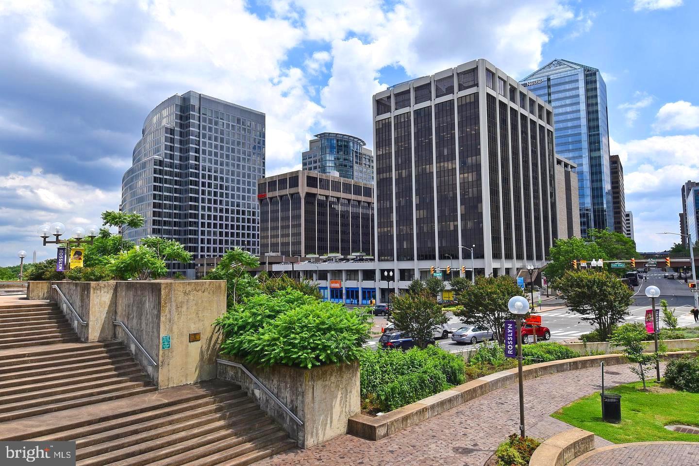 ASTORIA CONDOMINIUM - Residential