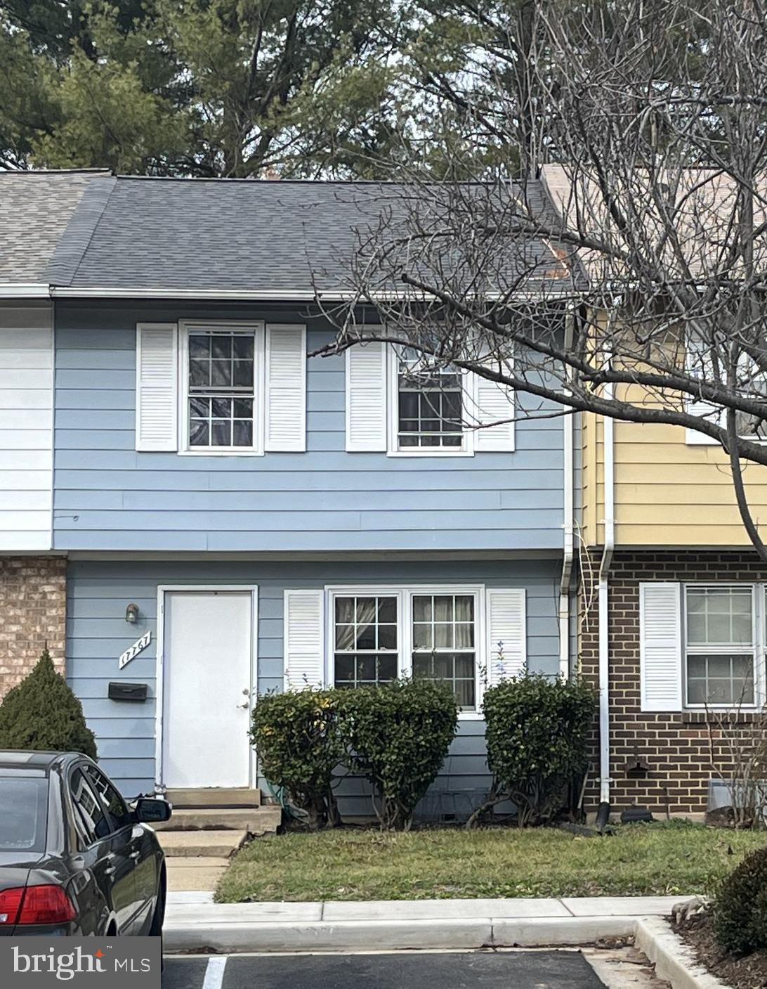 TOWNE CREST - Residential