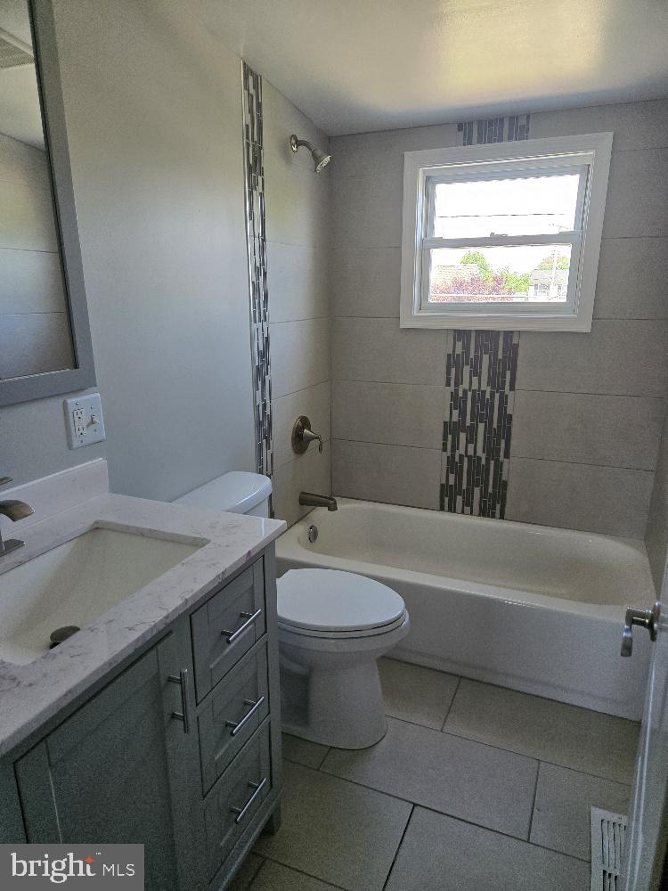 WEST INVERNESS - Residential