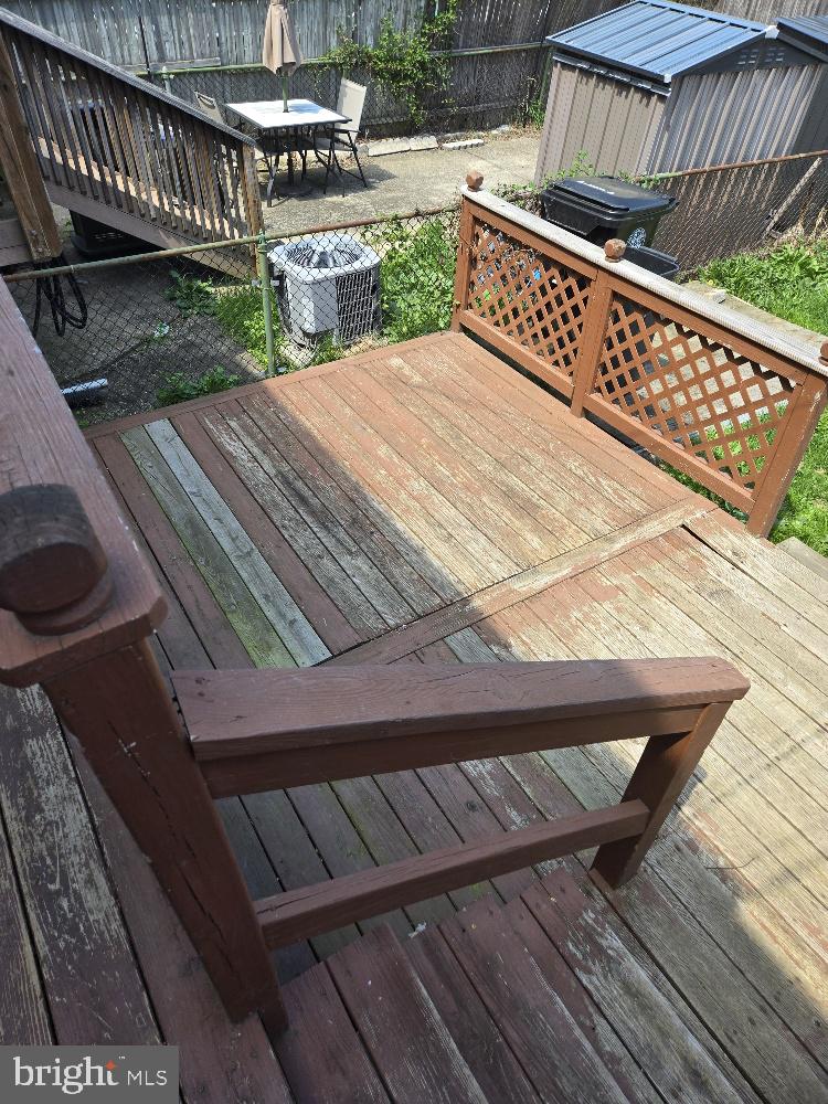 WEST INVERNESS - Residential