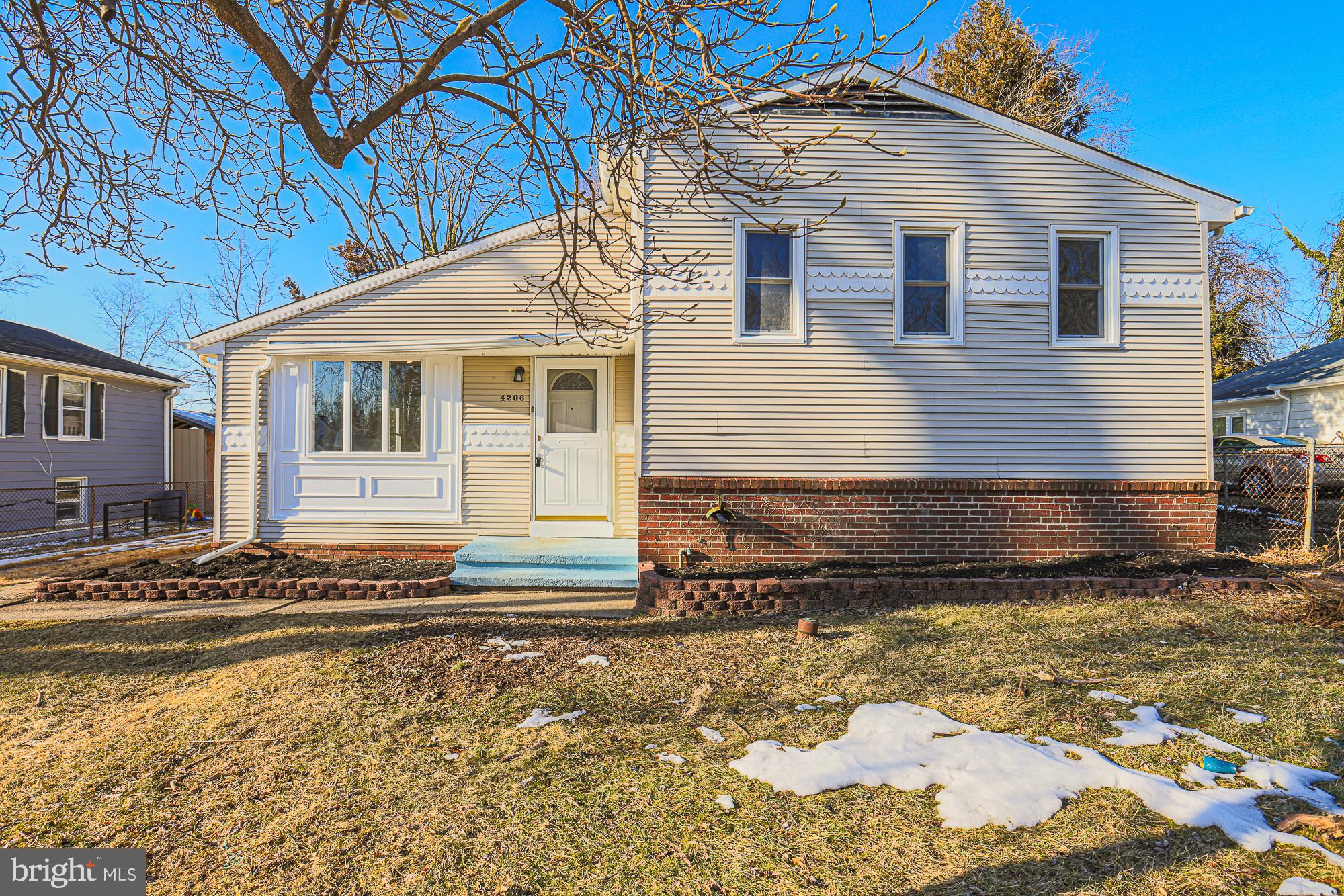 BUCKINGHAM ESTATES - Residential