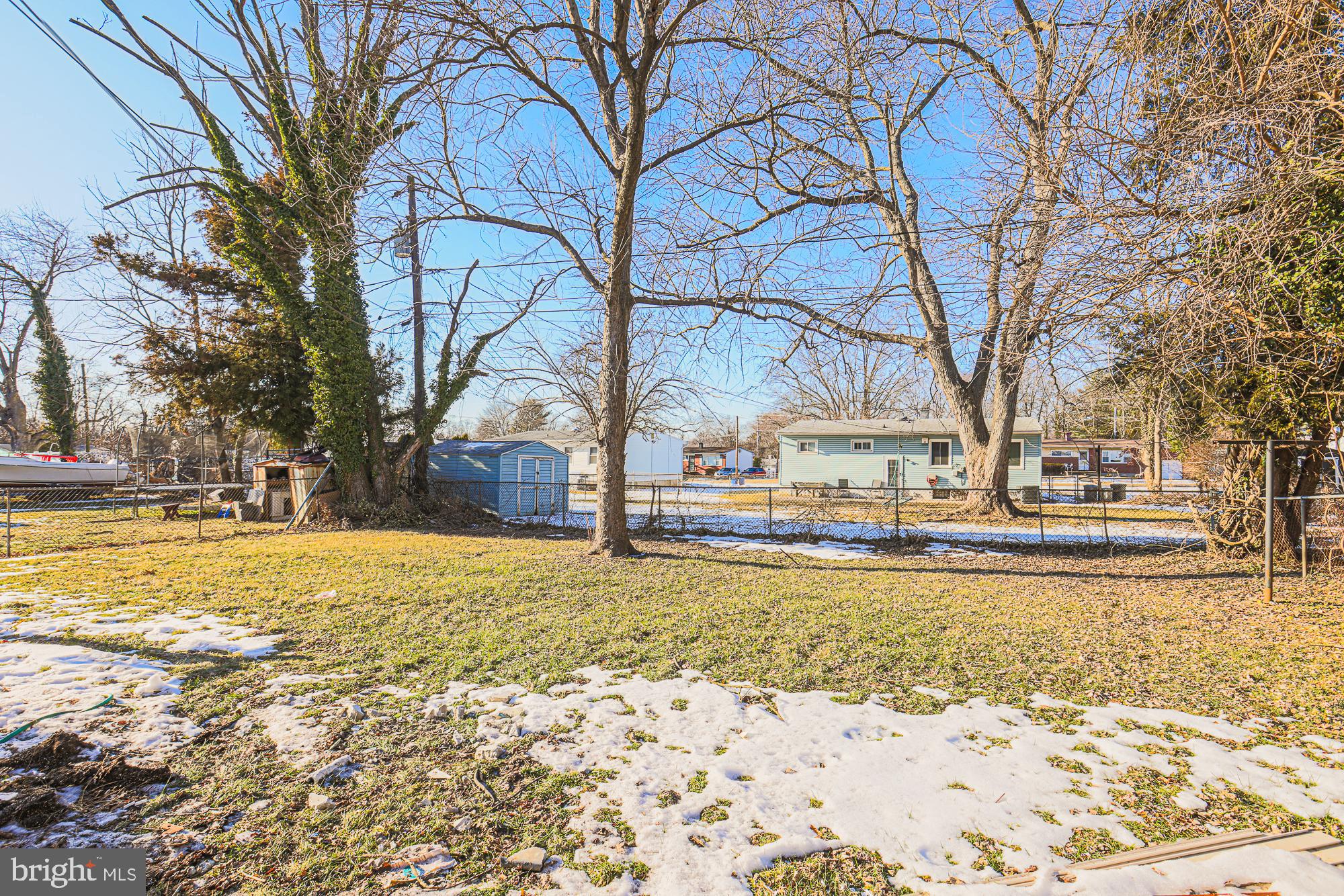 BUCKINGHAM ESTATES - Residential