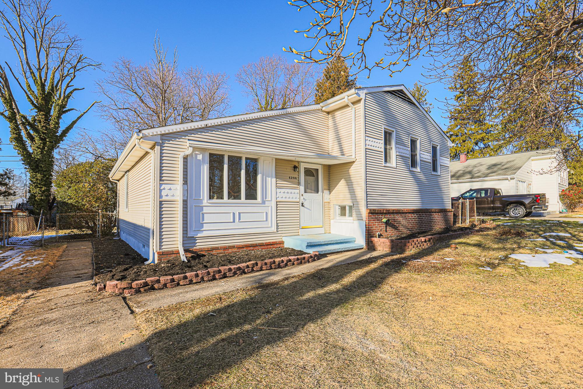 BUCKINGHAM ESTATES - Residential