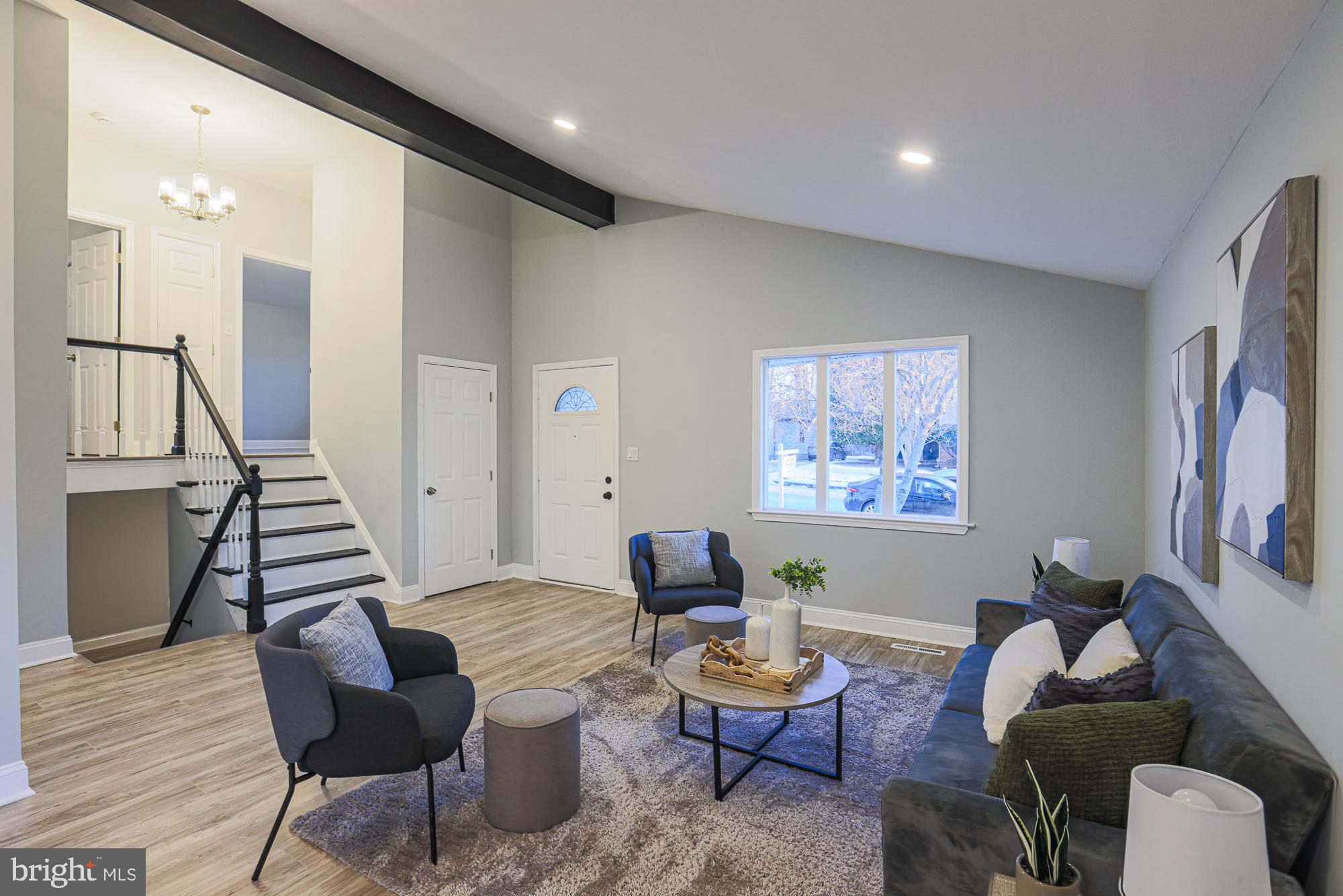 BUCKINGHAM ESTATES - Residential