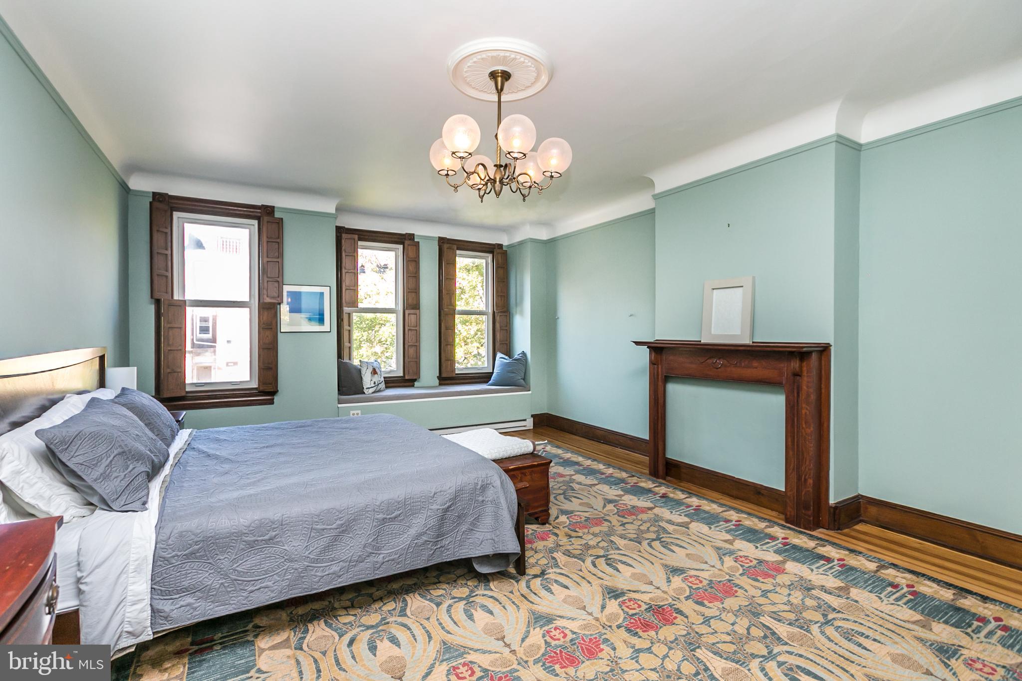 CHARLES VILLAGE - Residential