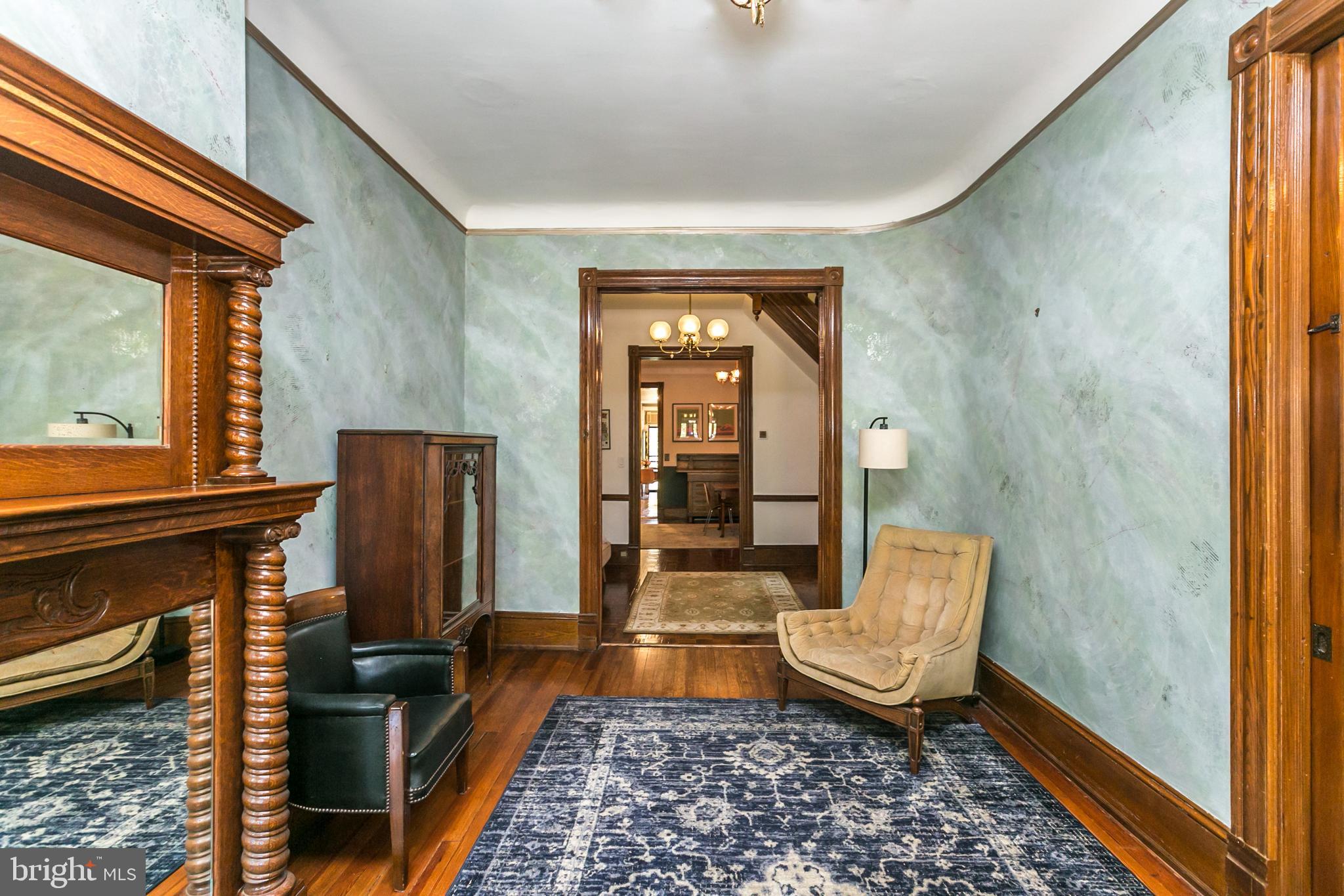 CHARLES VILLAGE - Residential