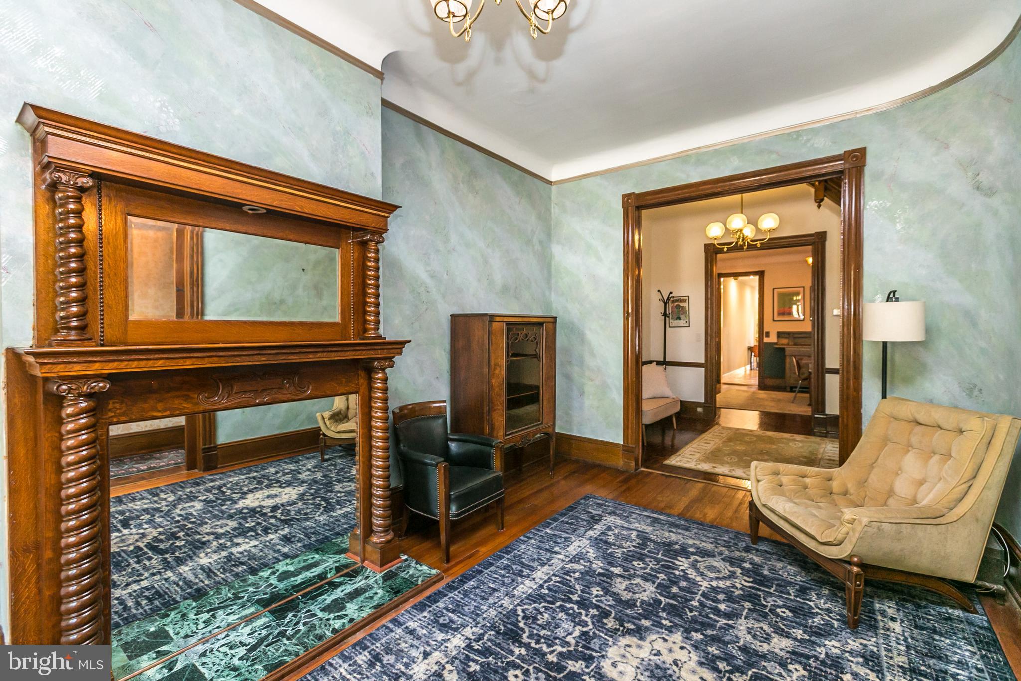 CHARLES VILLAGE - Residential