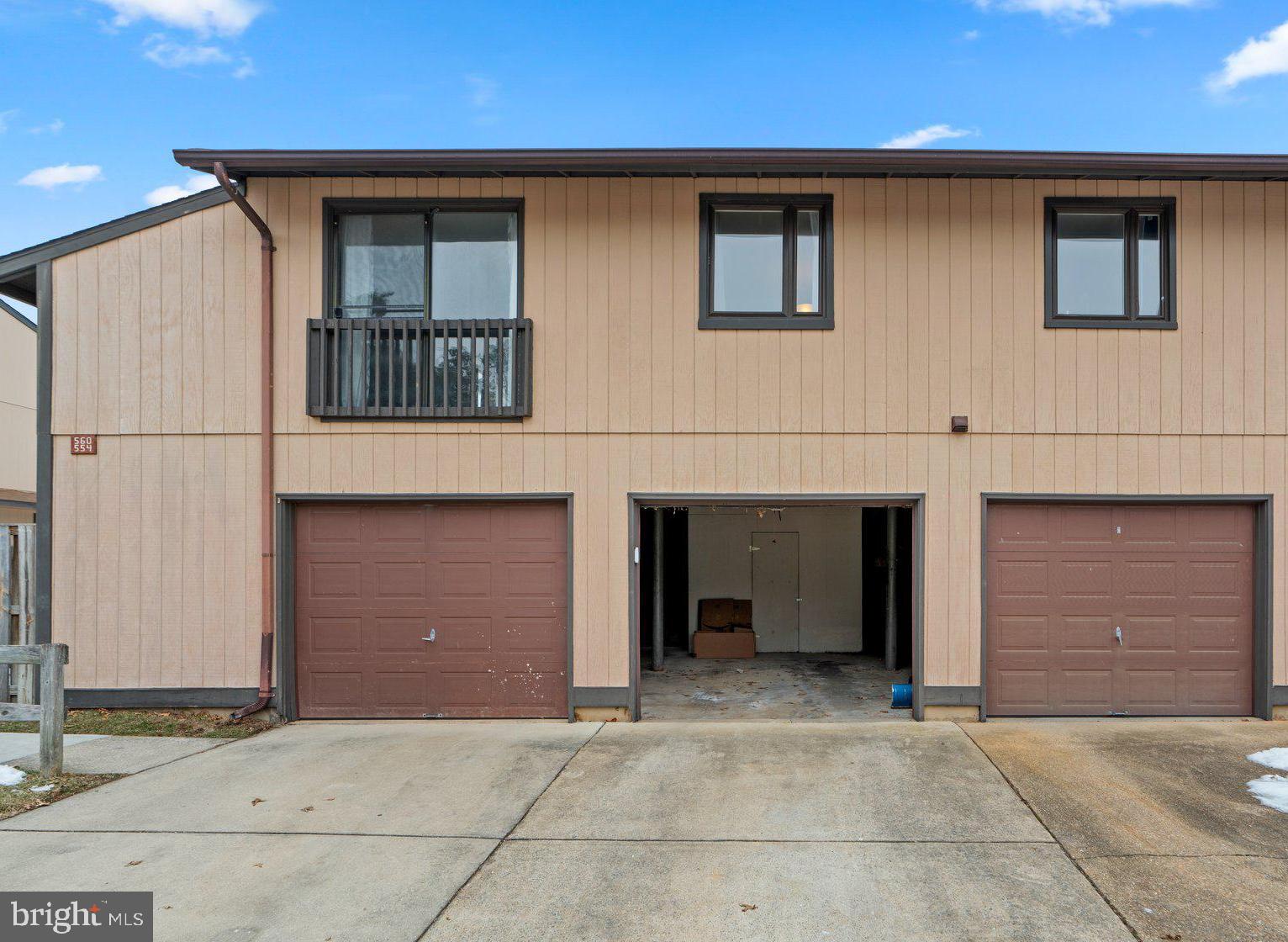 WOODSIDE SQUARE - Residential