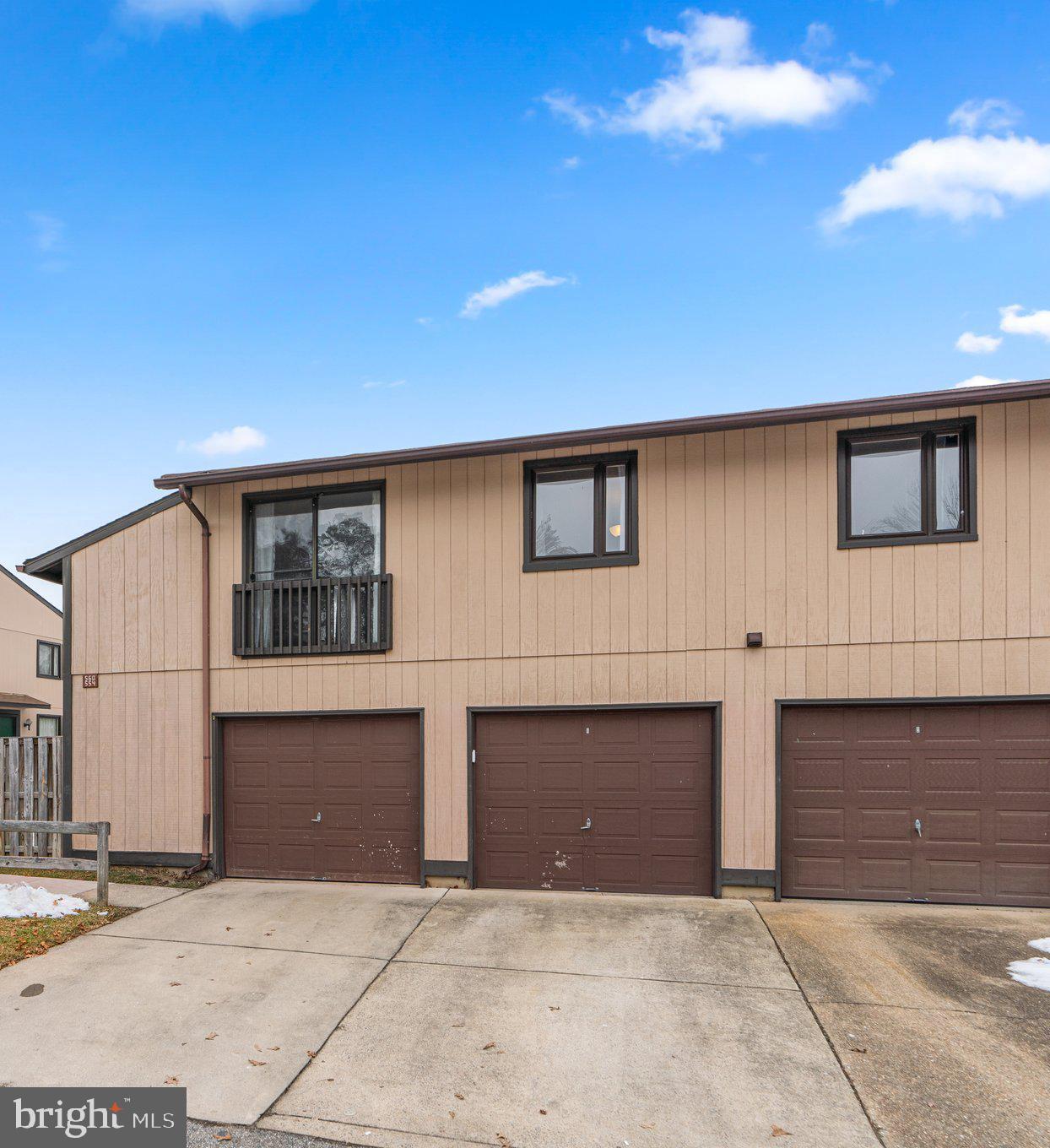 WOODSIDE SQUARE - Residential