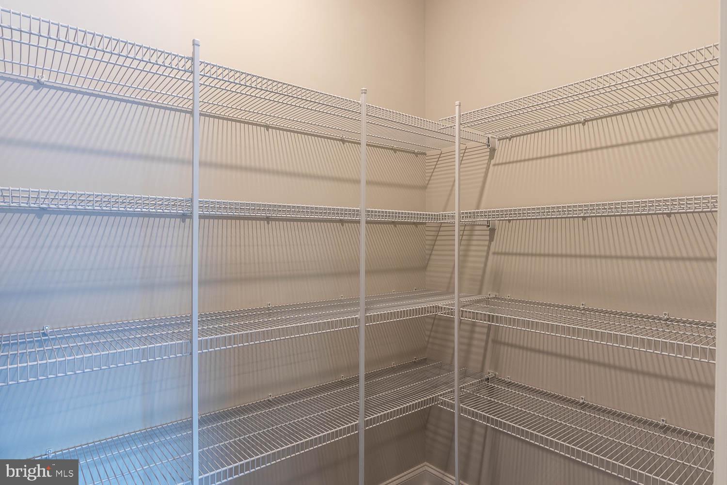 KINGSTON VILLAGE - Residential