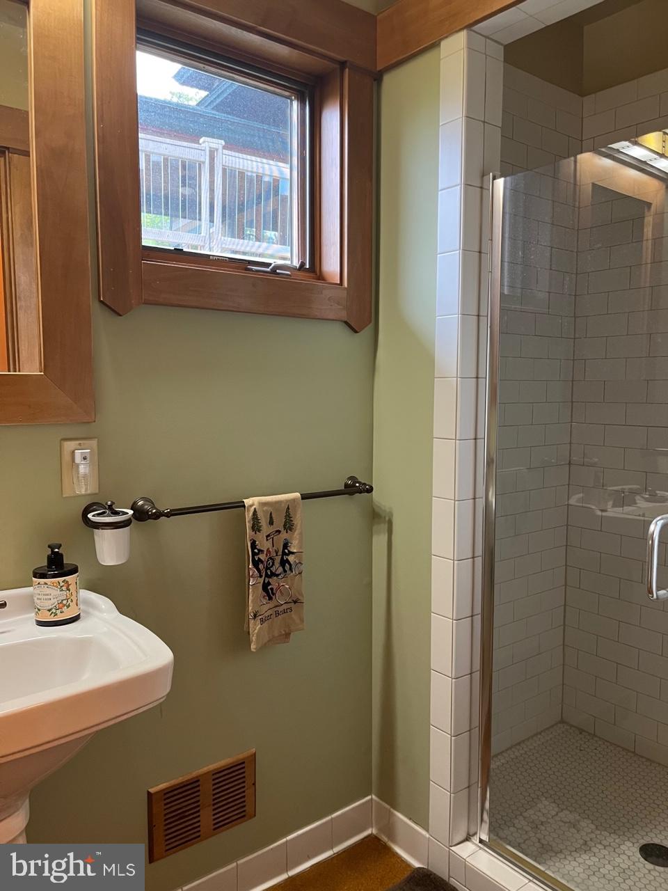 DEEP CREEK LAKE - Residential