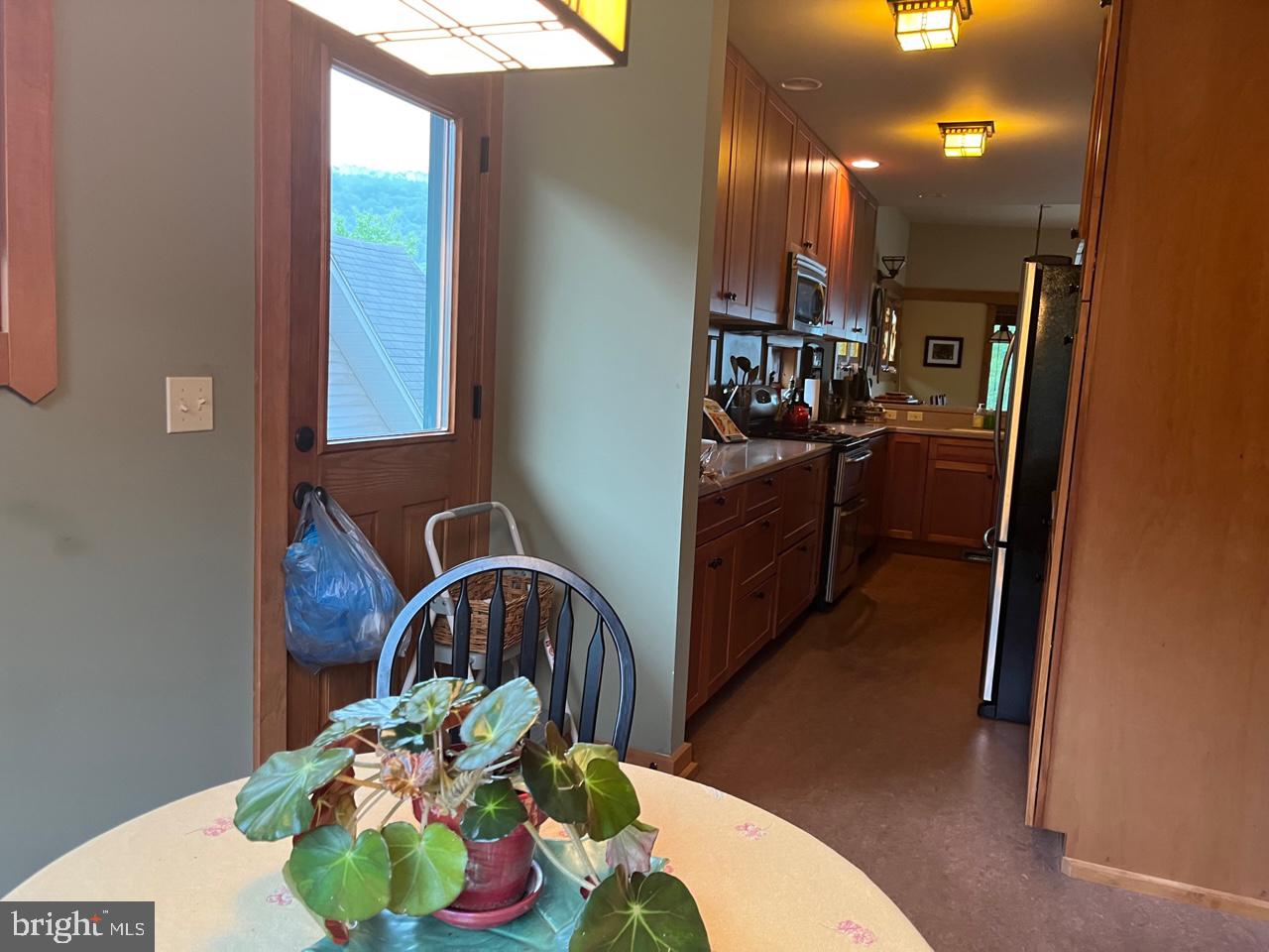 DEEP CREEK LAKE - Residential