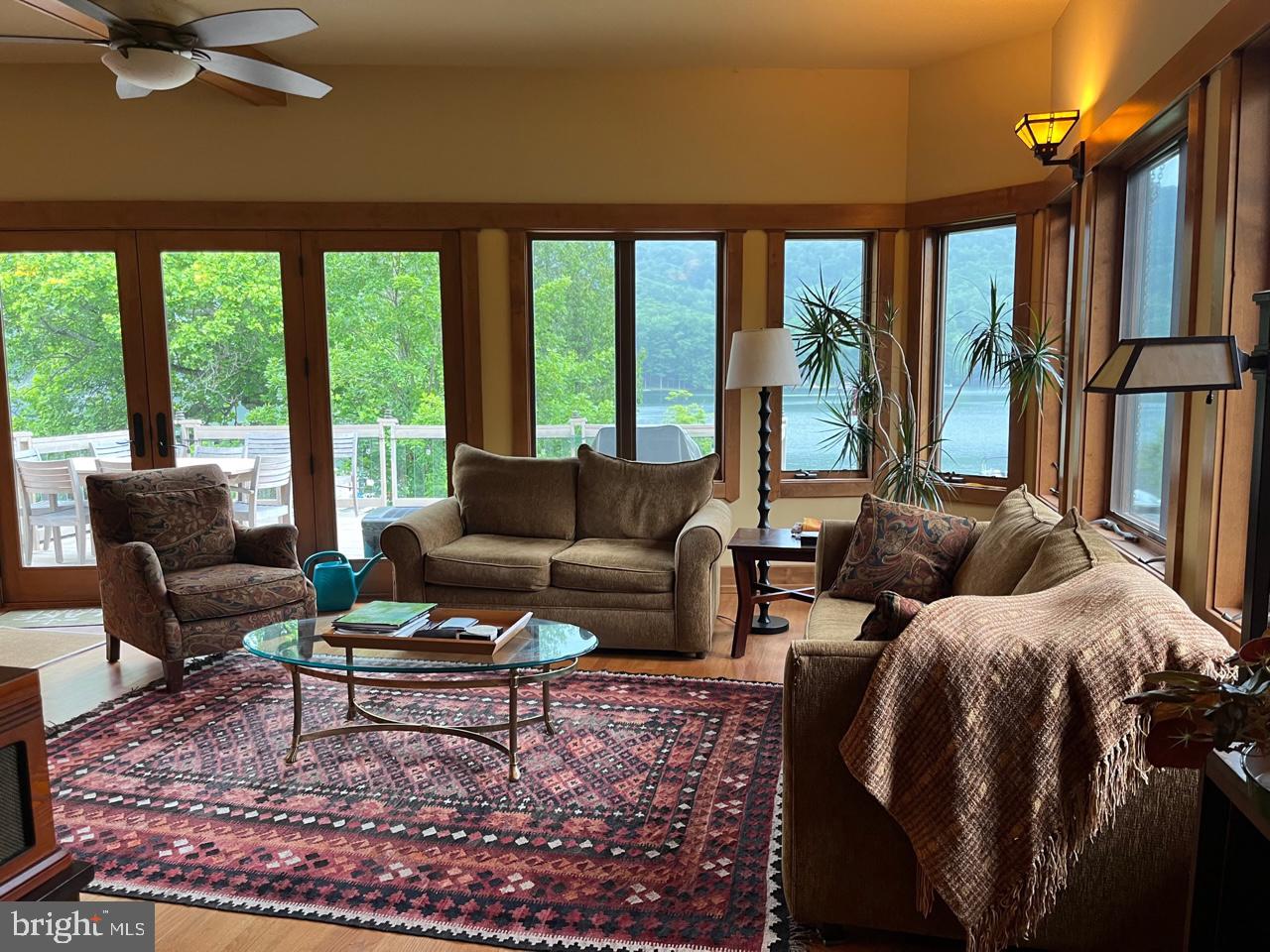 DEEP CREEK LAKE - Residential