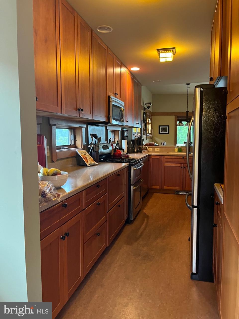 DEEP CREEK LAKE - Residential