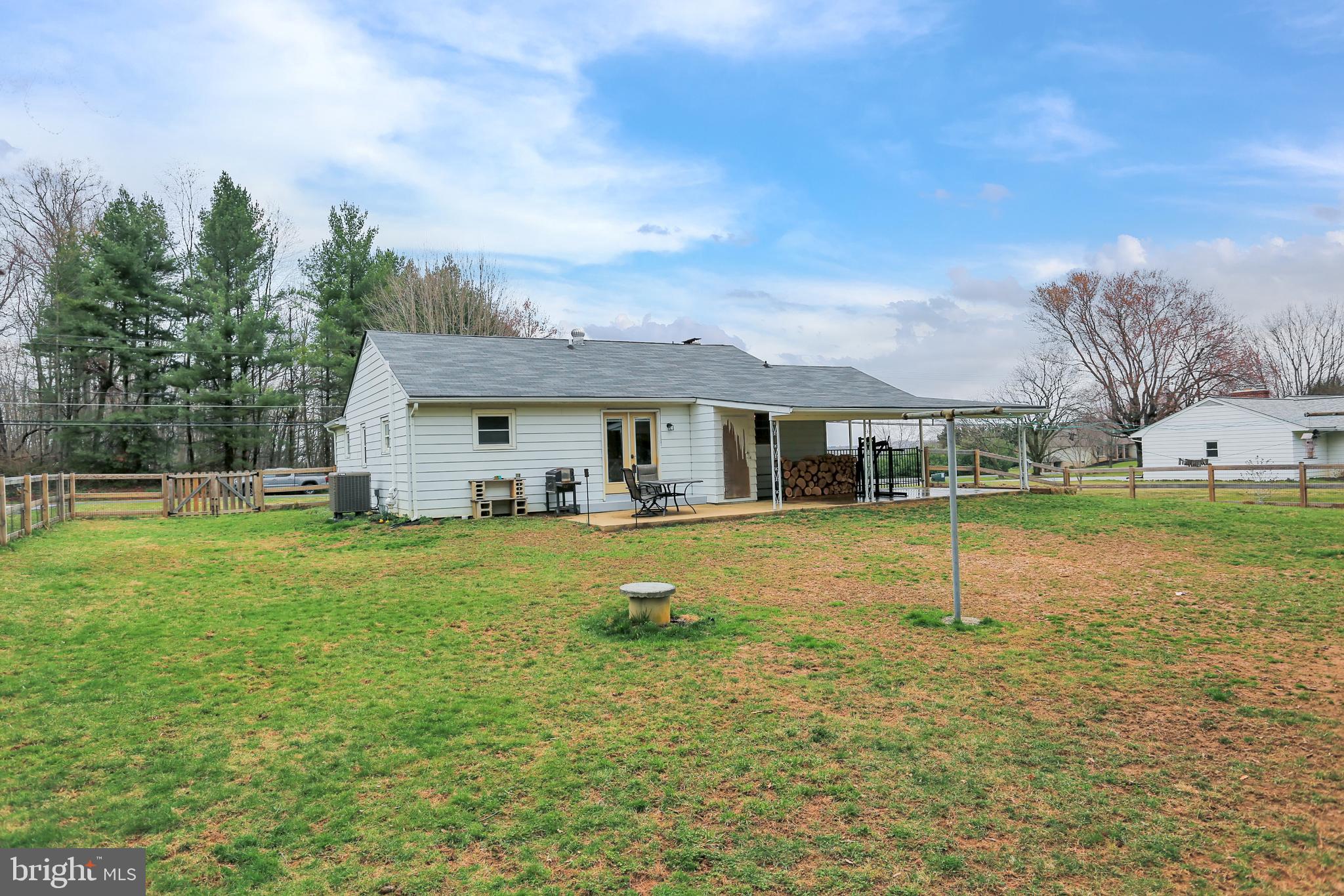 MYERS MANOR - Residential