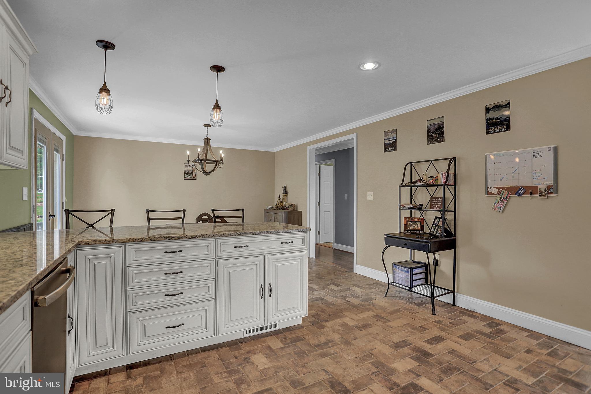 MYERS MANOR - Residential